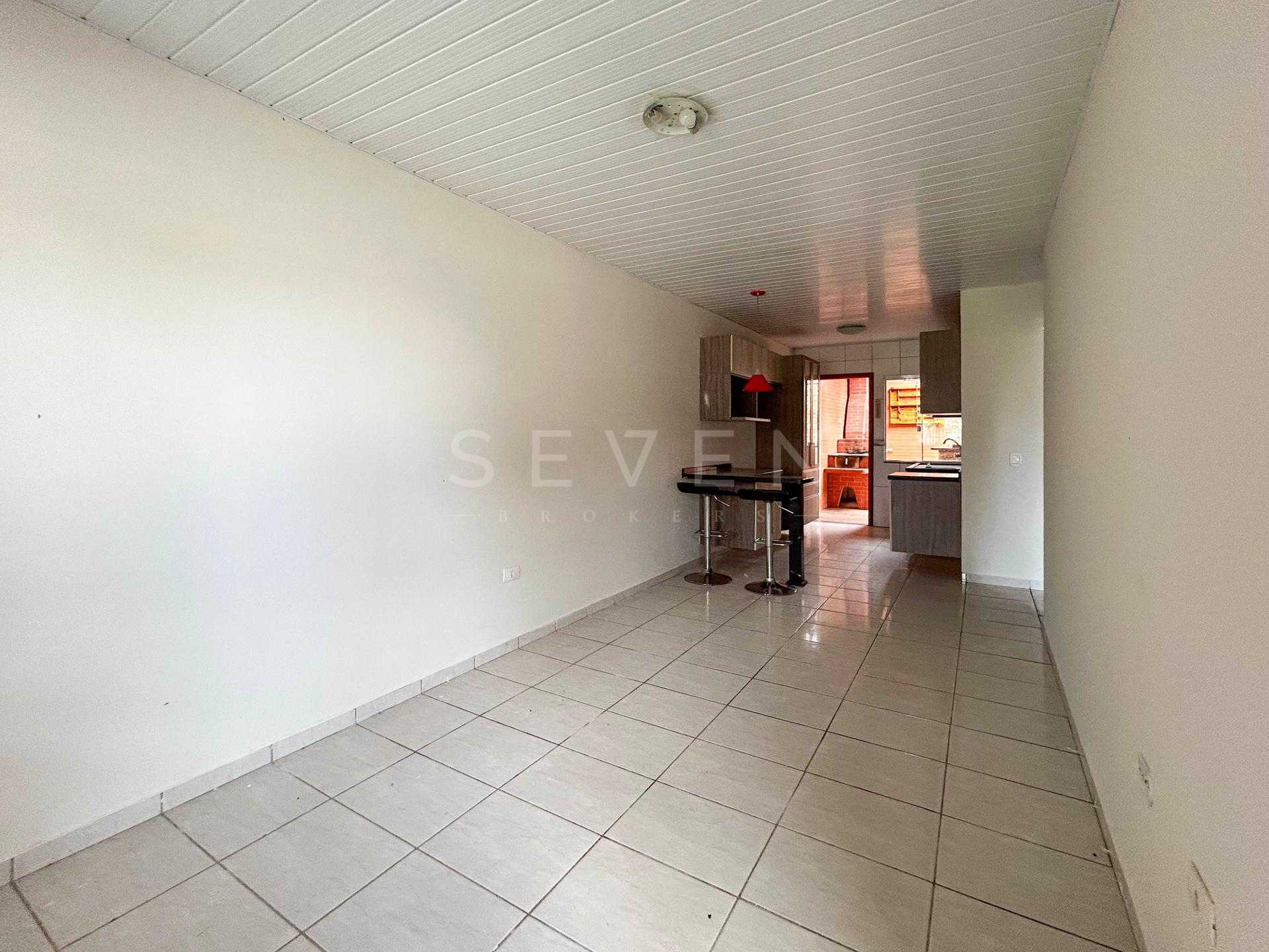 Casa 2 Quartos Semi Mobiliada no Eucaliptos - Fazenda Rio Grande