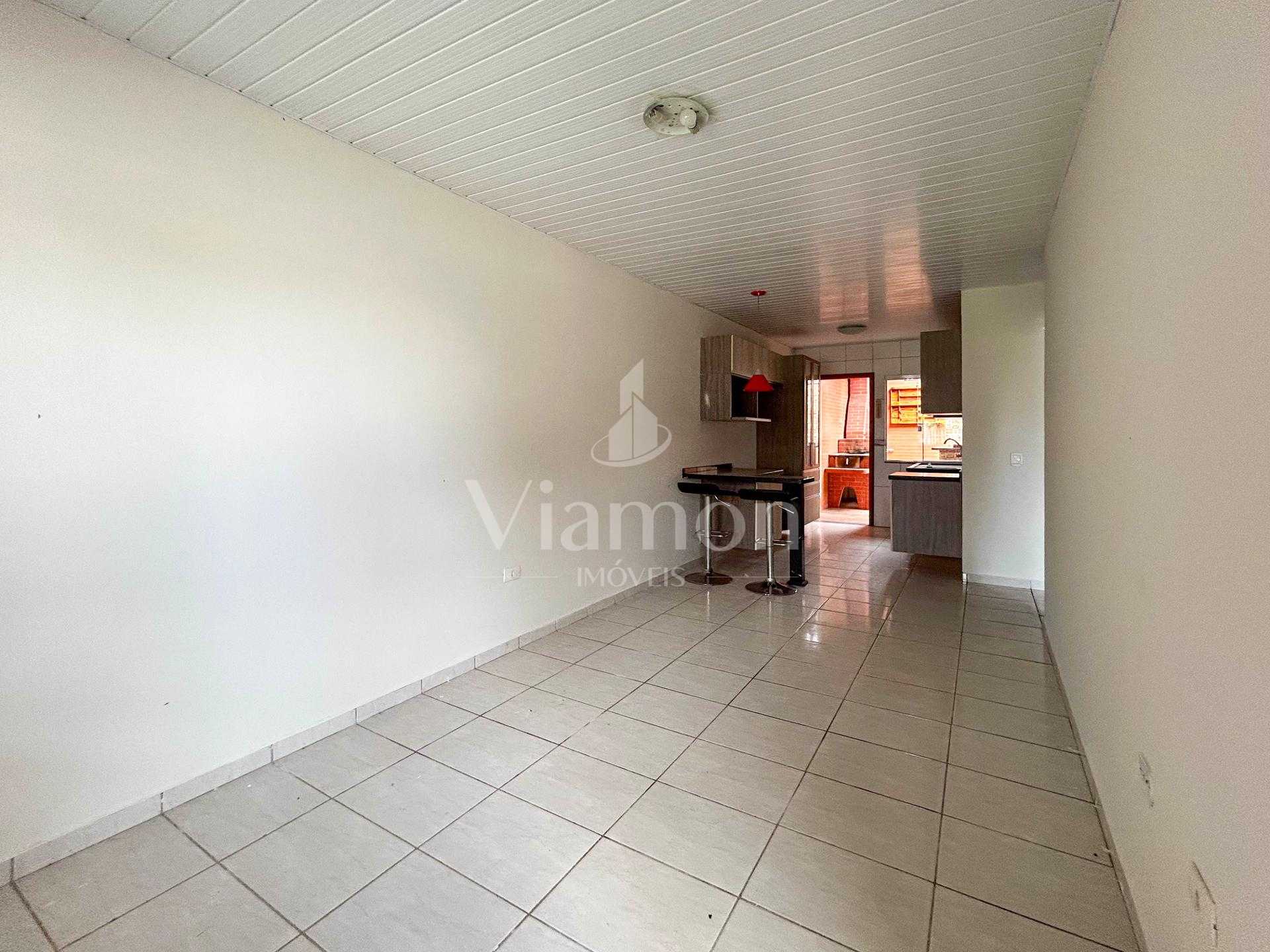 Casa 2 Quartos Semi Mobiliada no Eucaliptos - Fazenda Rio Grande