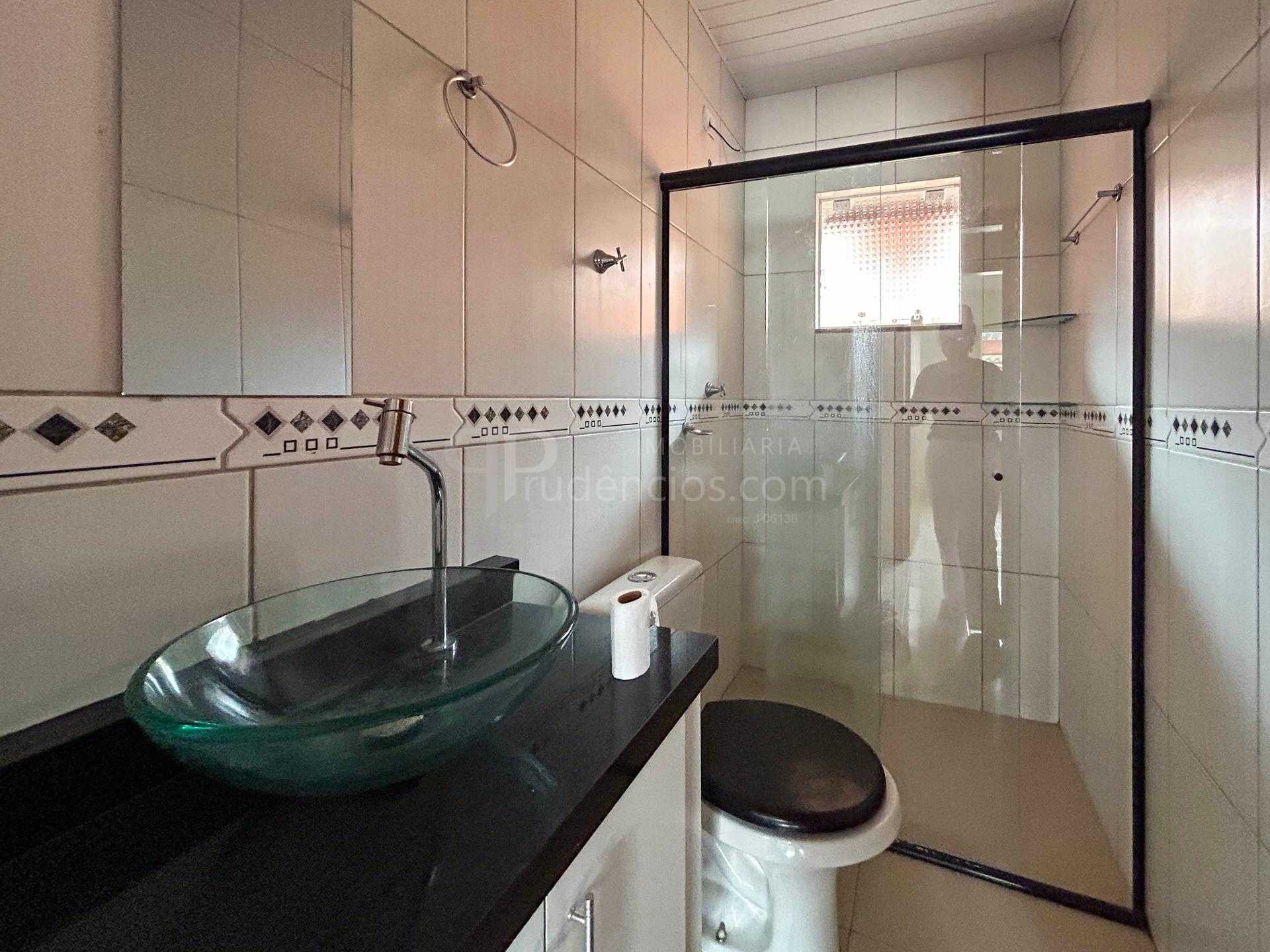 Casa 2 Quartos Semi Mobiliada no Eucaliptos - Fazenda Rio Grande