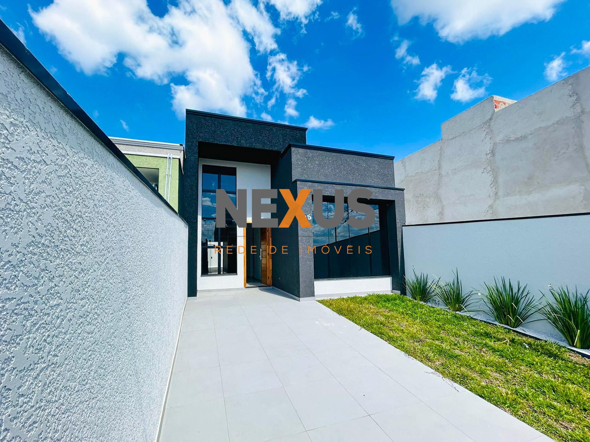 Casa Moderna com 3 Quartos e Suíte   Área Gourmet em Fazenda R...