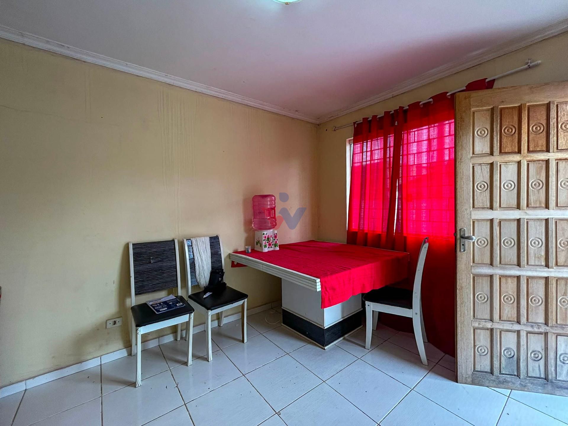 Casa 2 Quartos com Garagem para 2 Carros no Bairro Iguaçu - Fa...