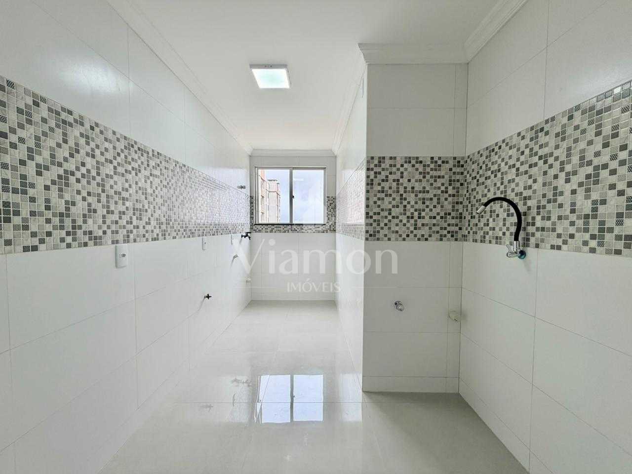 Apartamento 2 Quartos no Último Andar com Vaga  Colônia Rio Gr...