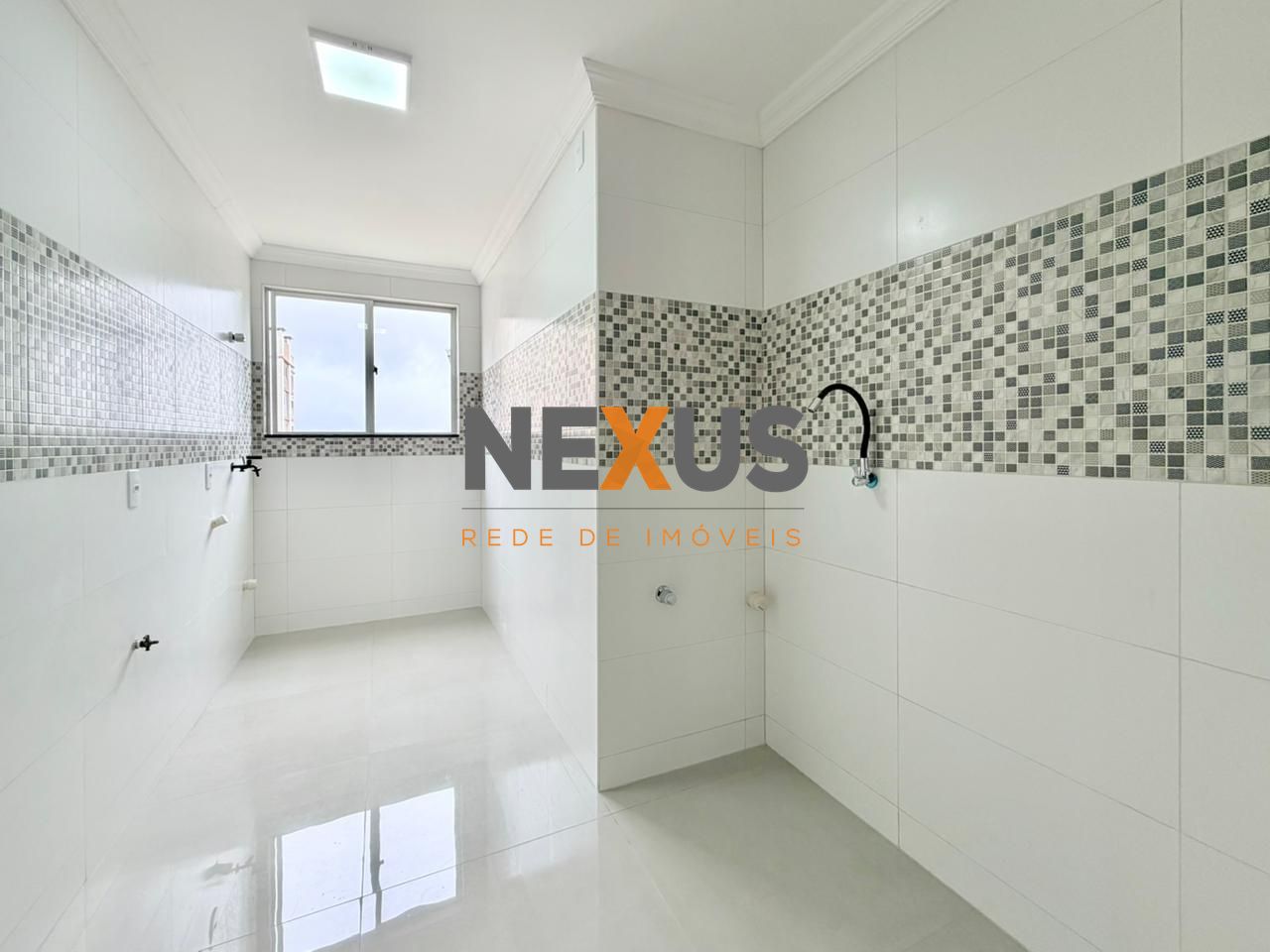 Apartamento 2 Quartos no Último Andar com Vaga  Colônia Rio Gr...