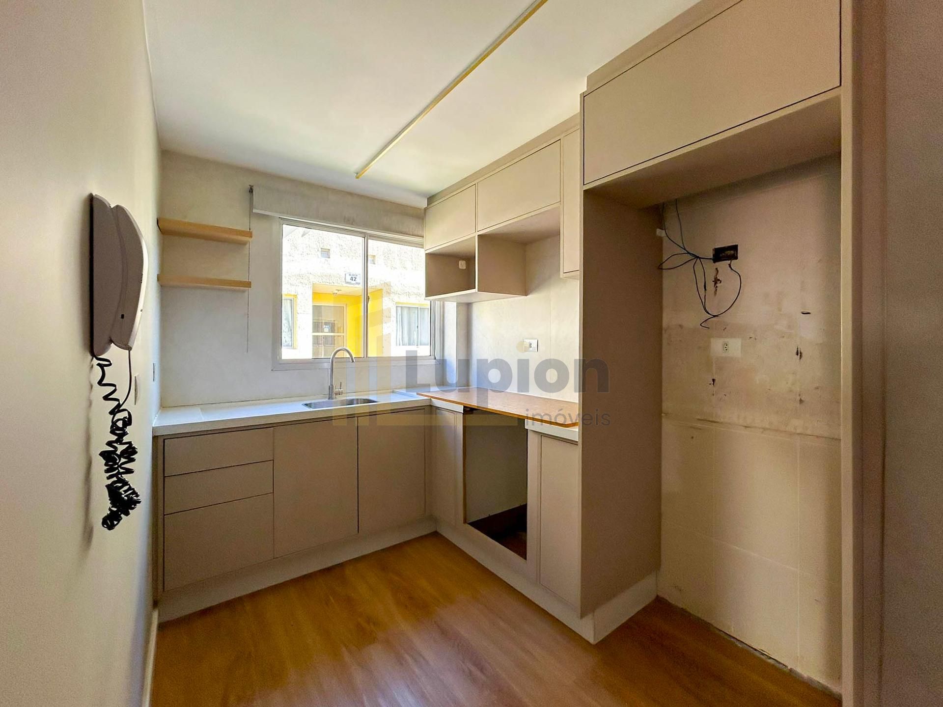 Apartamento com Garden  no Residencial Gralha Azul no Nações  ...