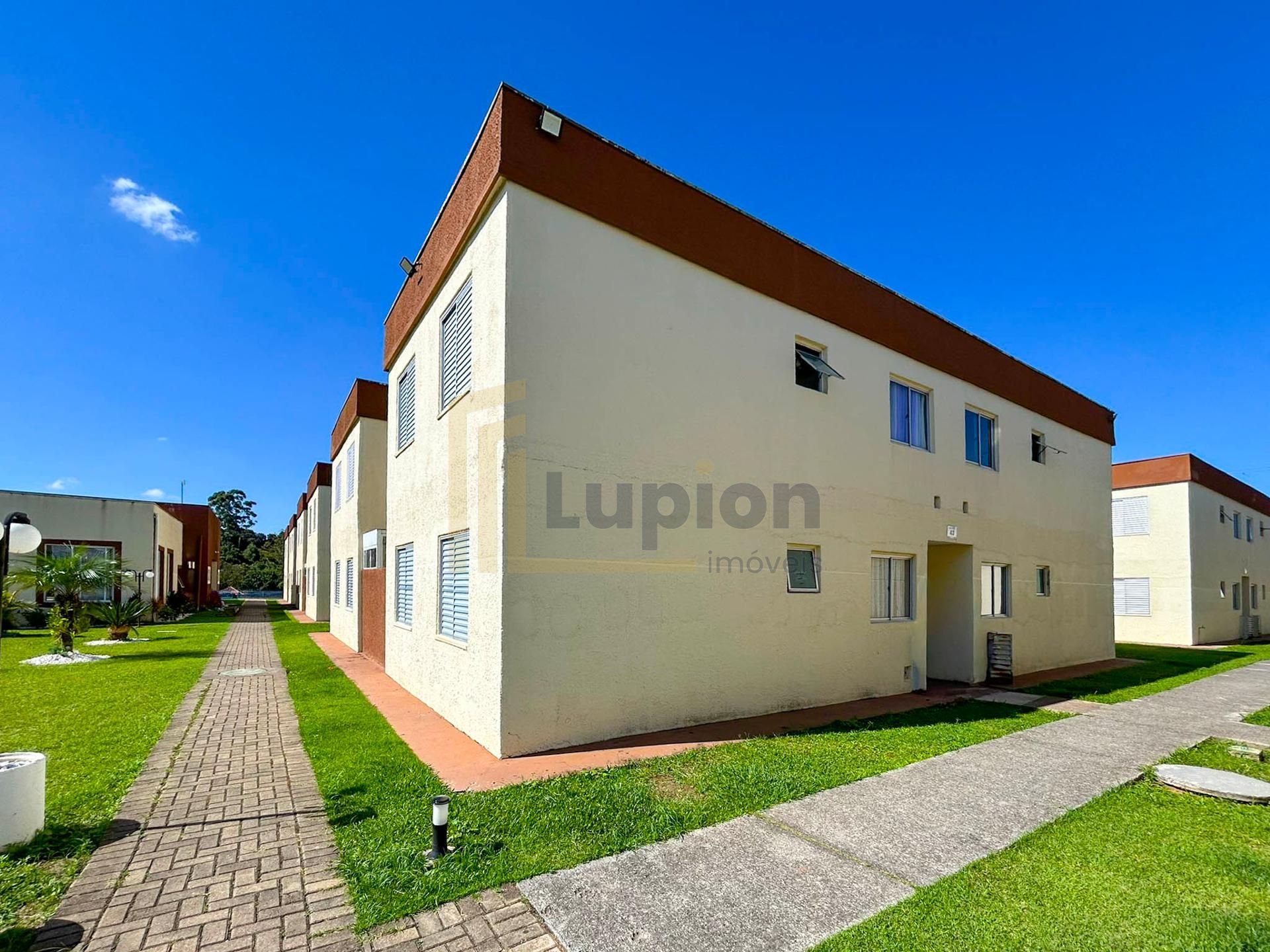 Apartamento com Garden  no Residencial Gralha Azul no Nações  ...