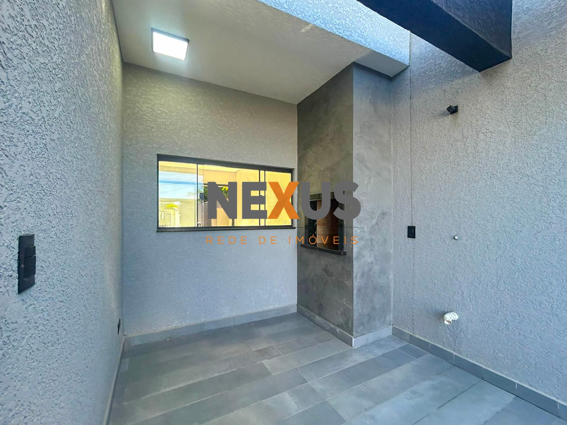 Casa com 3 Quartos, Suíte e Terreno Amplo no Bairro Nações - F...