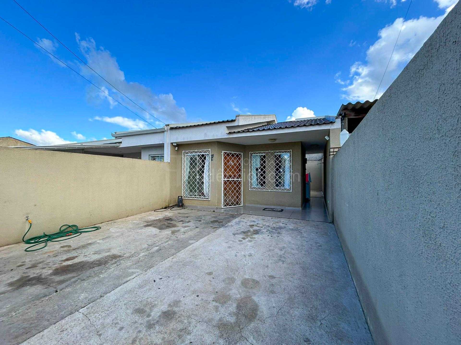 Casa 2 Quartos com Terreno de 120m  e Frente para Ruano Nações...