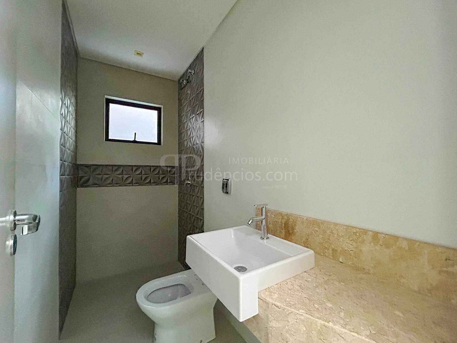 Casa à venda 3 Quartos com Suíte, Iguaçu, Fazenda Rio Grande - PR