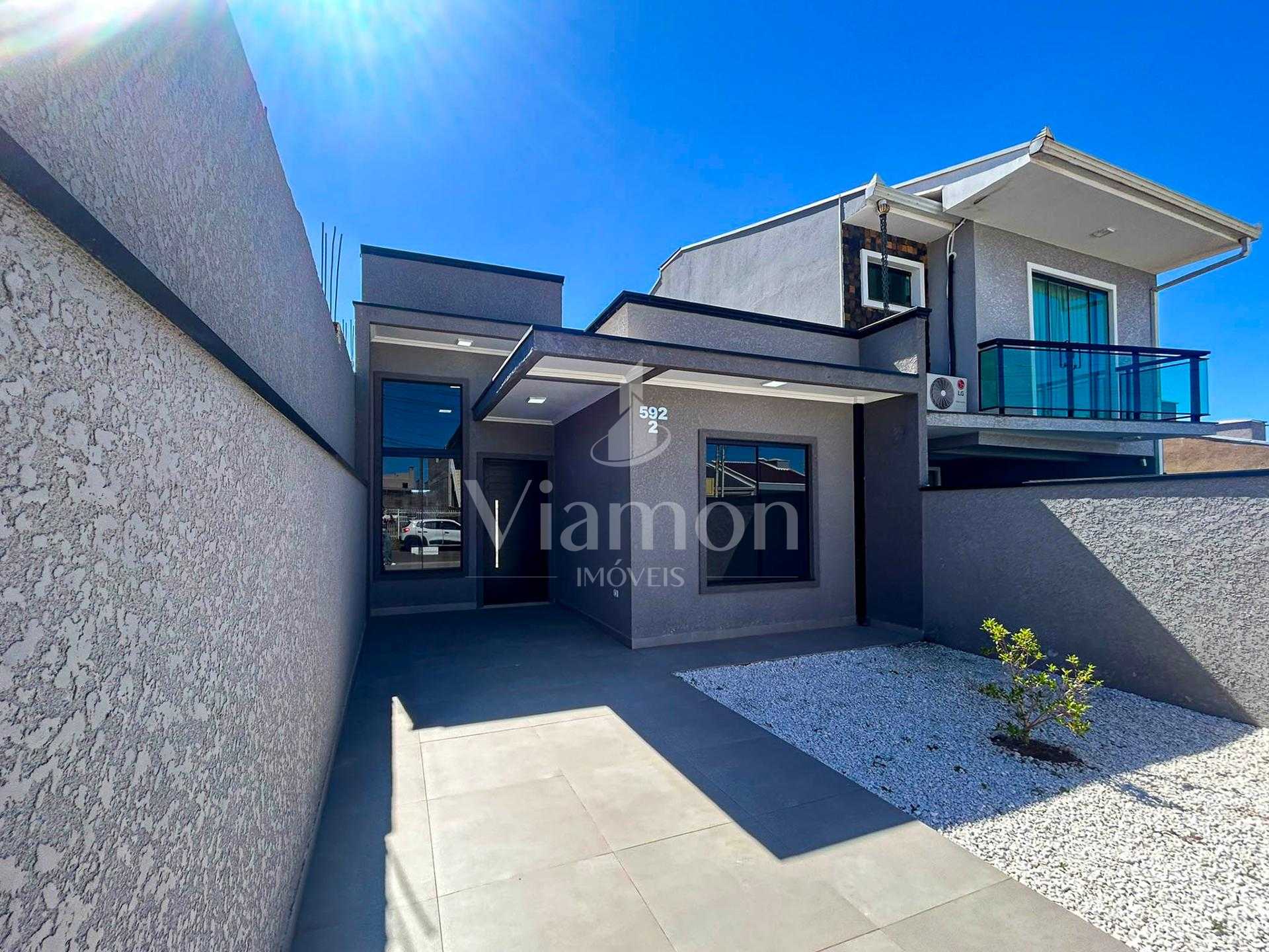 Casa Moderna com 3 Quartos, Suíte e Área Gourmet no Eucaliptos