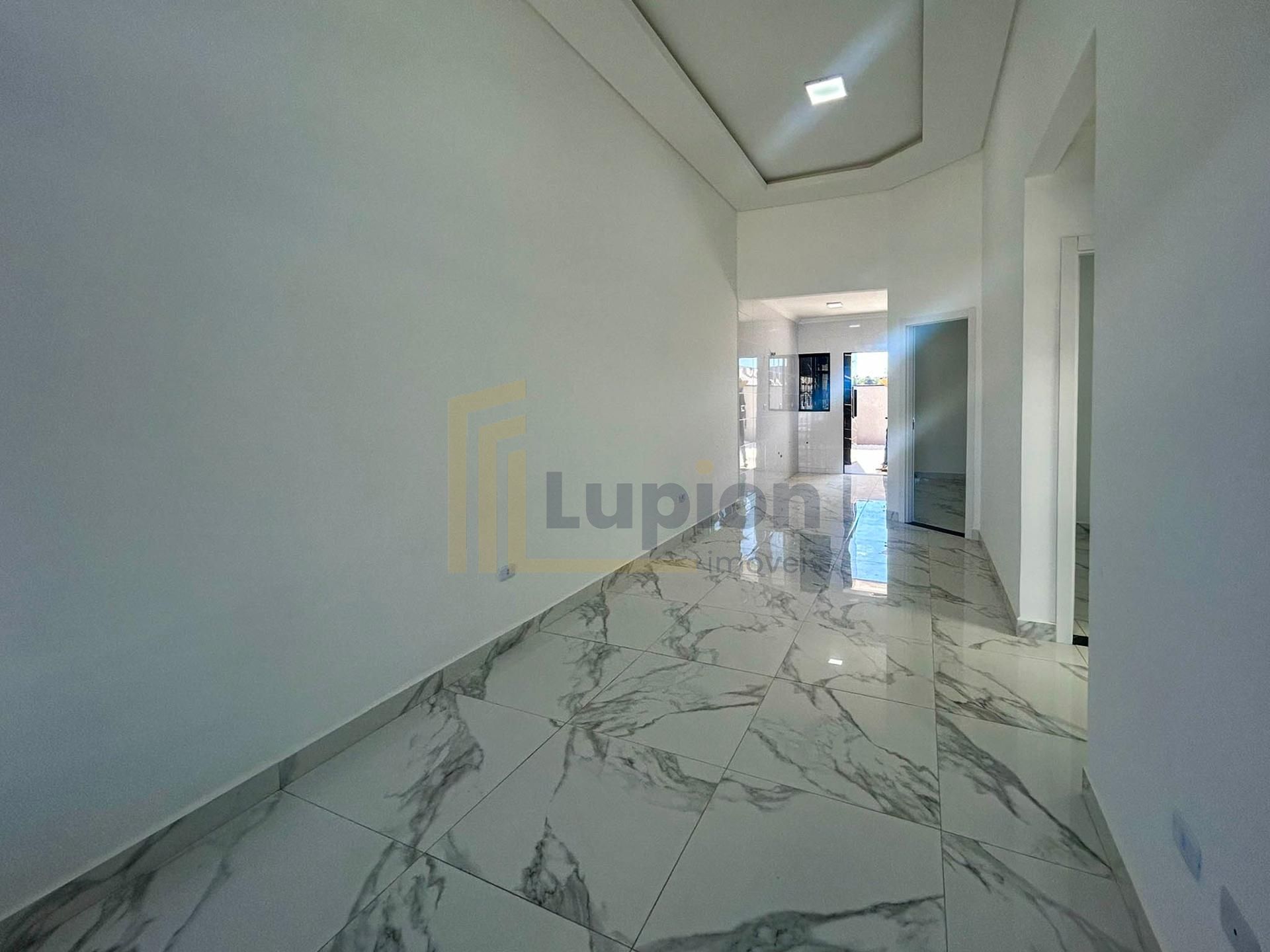 Casa Moderna com 3 Quartos, Suíte e Área Gourmet no Eucaliptos