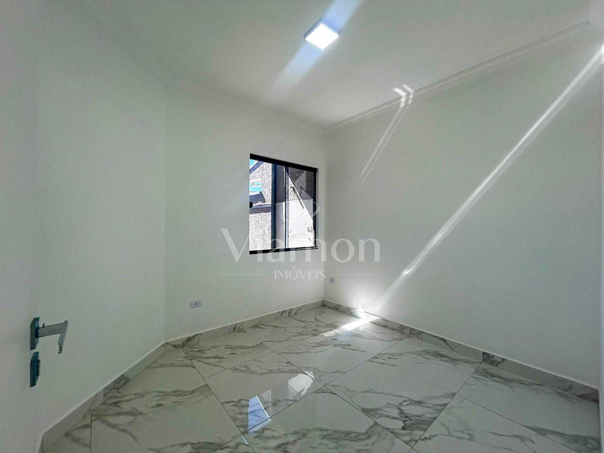 Casa Moderna com 3 Quartos, Suíte e Área Gourmet no Eucaliptos