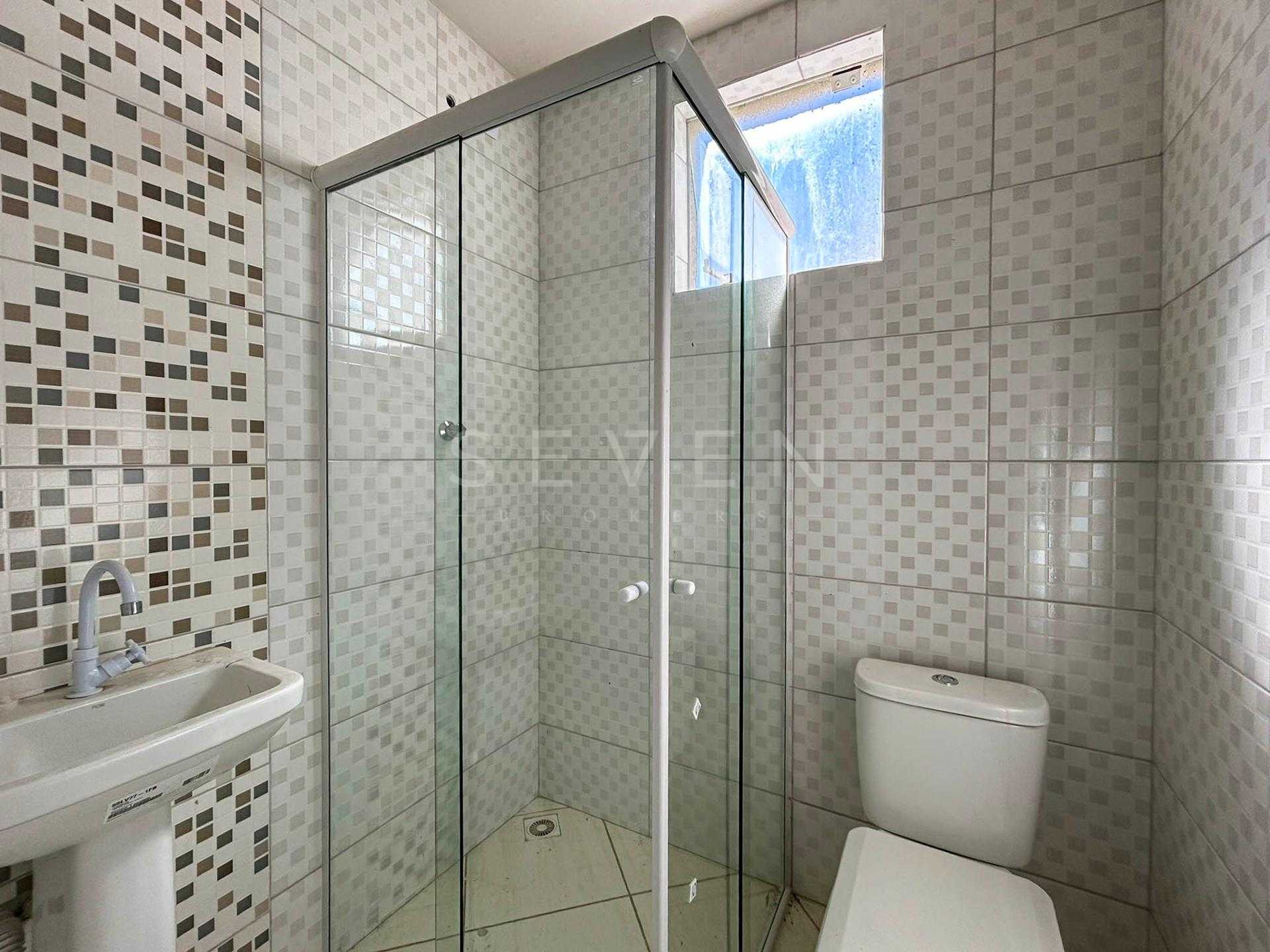 Sobrado 2 Quartos em Condomínio no Santa Terezinha - Fazenda R...