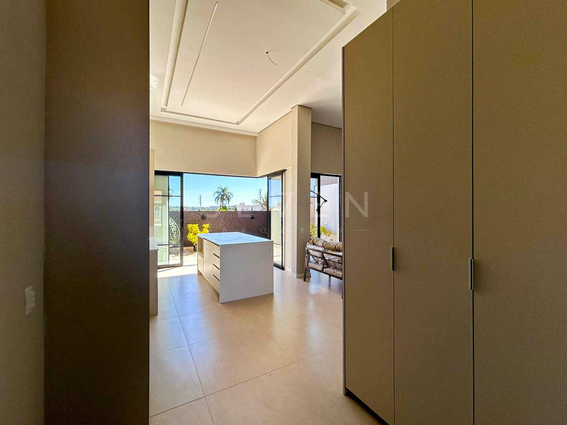 Casa Alto Padrão com 3 Quartos, Suíte e Acabamento Premium - F...