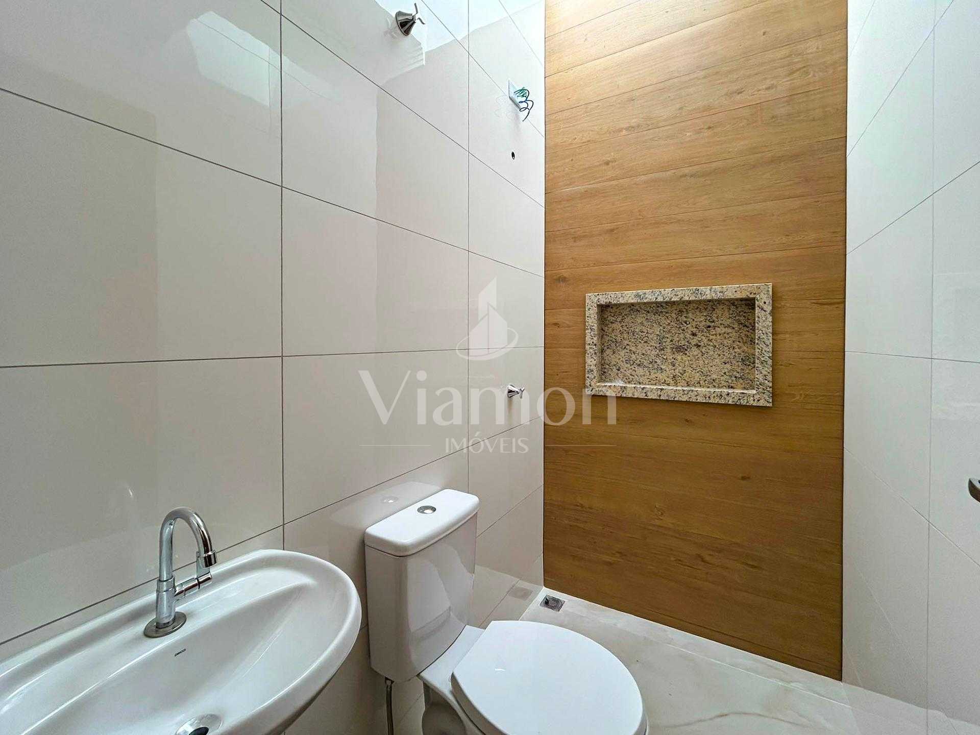 Casa com 3 Quartos, Suíte e Área Gourmet no Bairro Nações - Fa...