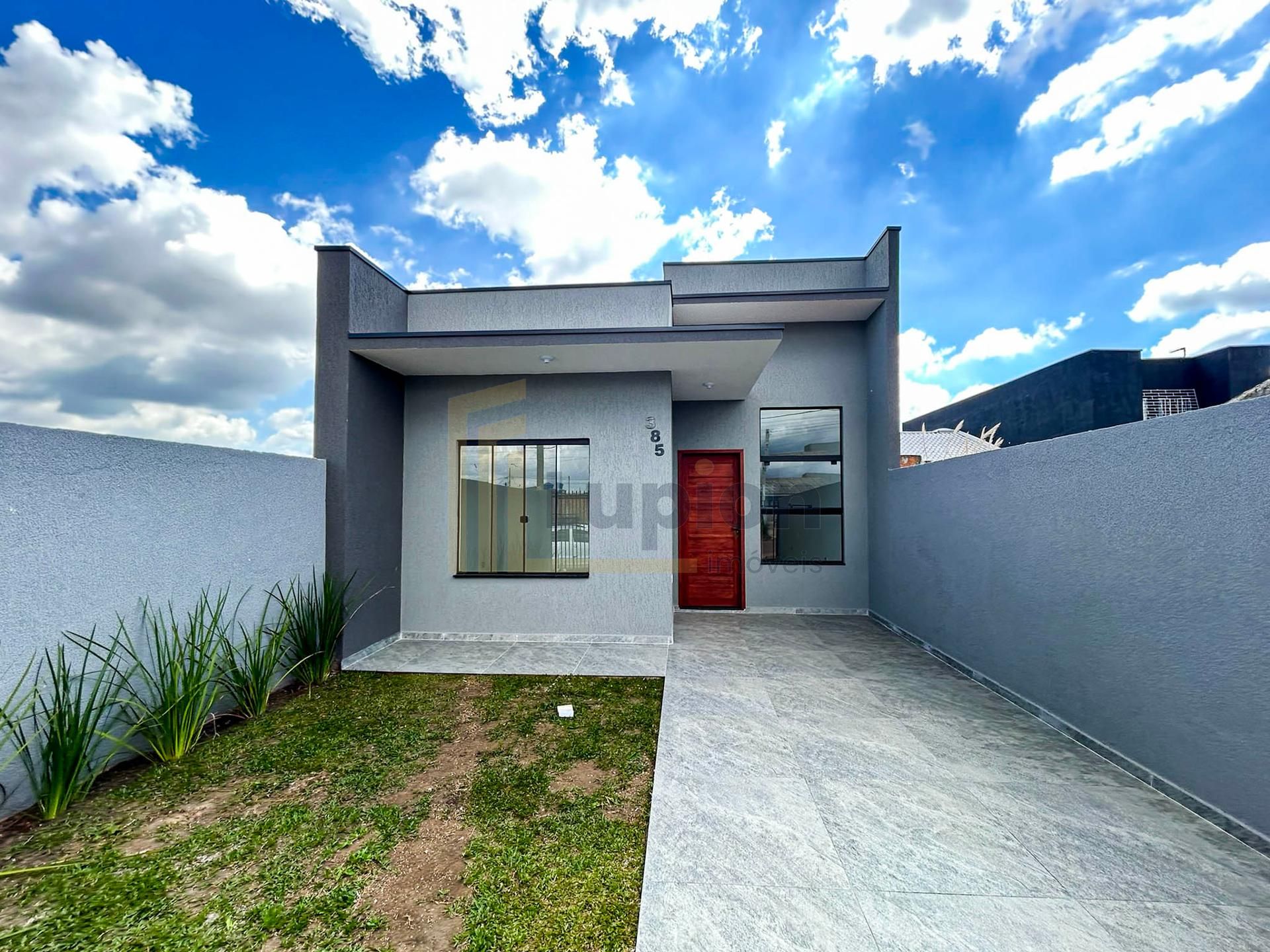 Casa com 3 Quartos e Churrasqueira no Bairro Nações - Fazenda ...