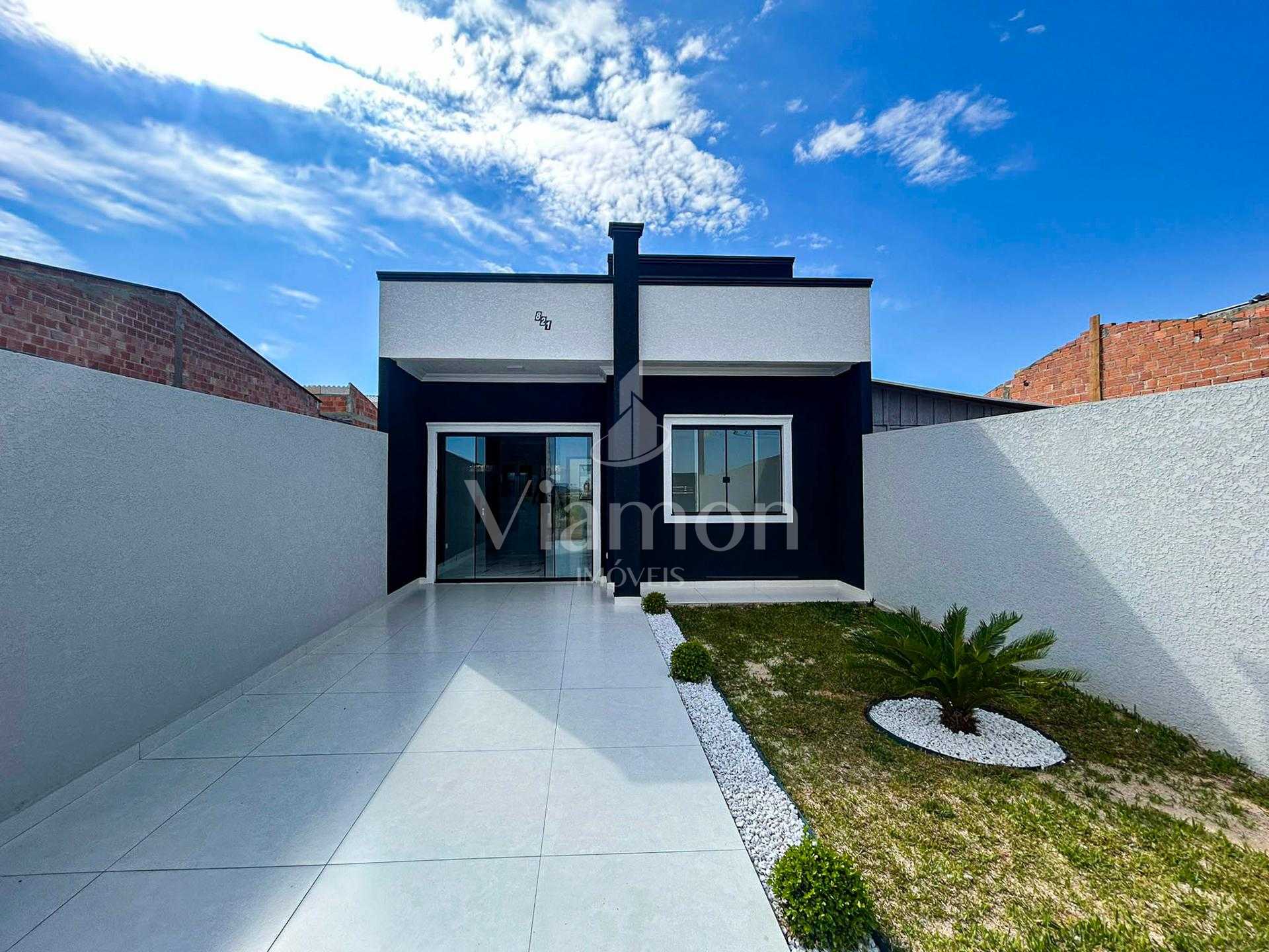Casa 3 Quartos com Churrasqueira no Bairro Nações - Fazenda Ri...