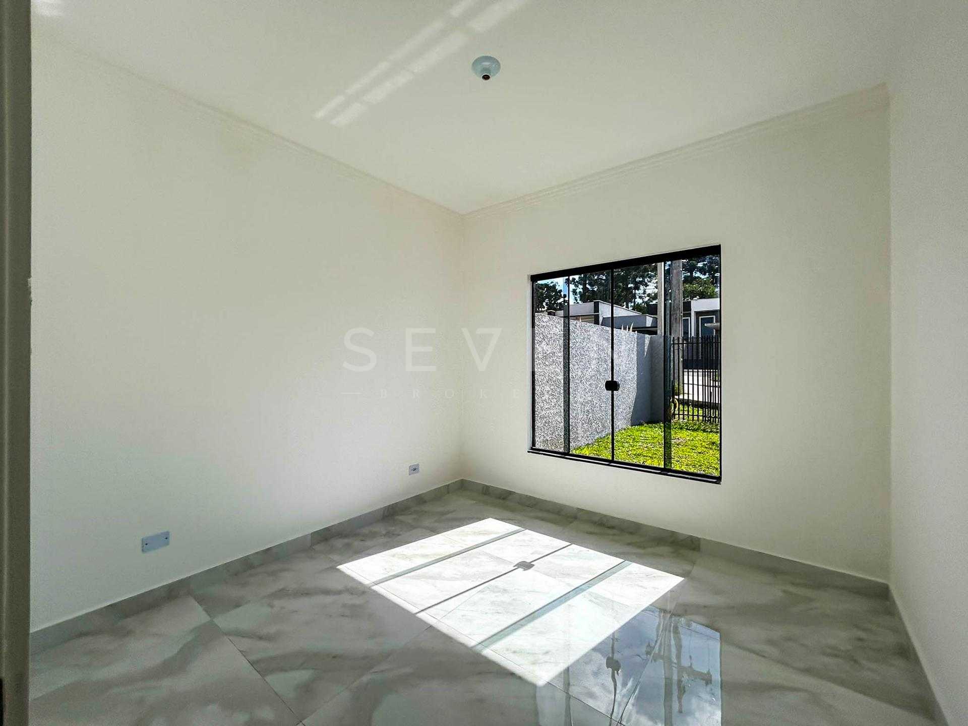 Casa 3 Quartos com Churrasqueira Coberta no Bairro Nações - Fa...