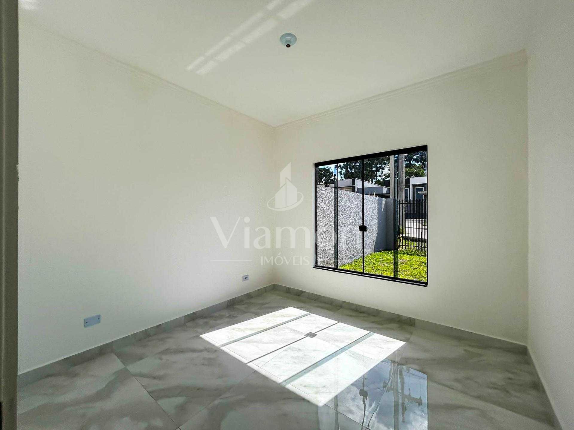 Casa 3 Quartos com Churrasqueira Coberta no Bairro Nações - Fa...