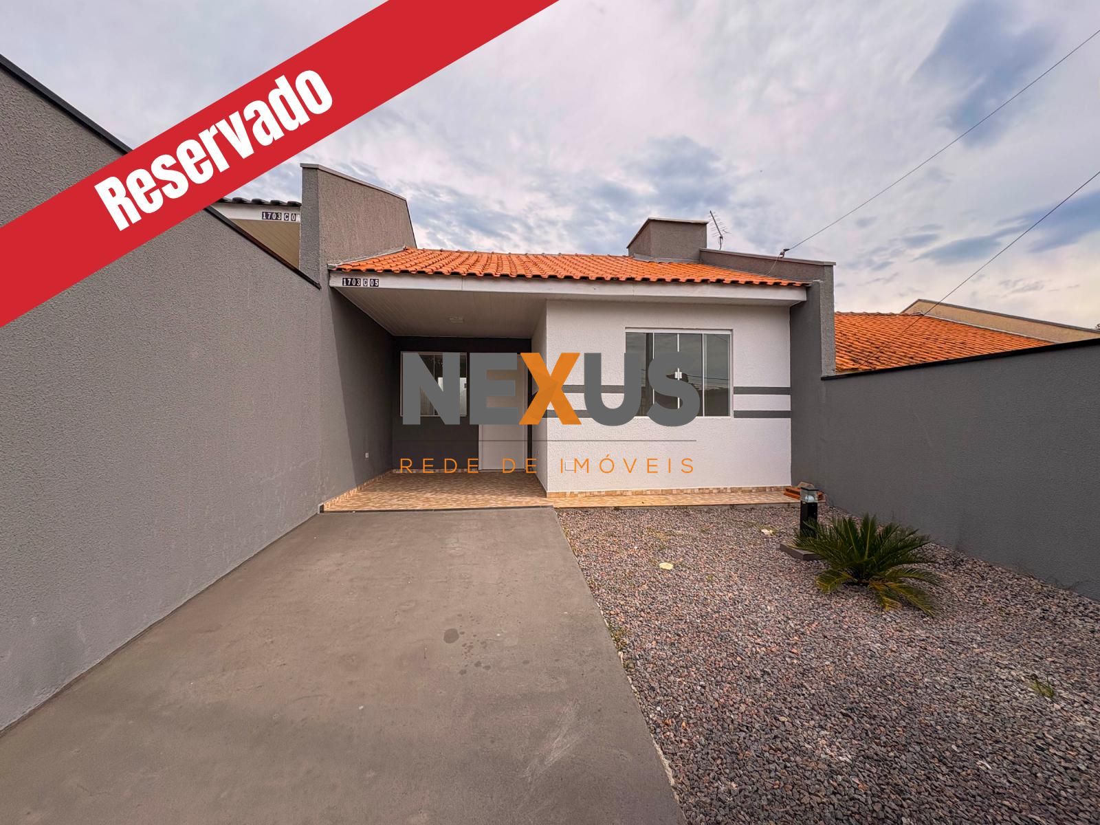 Casa 2 Quartos com Área de Serviço Coberta - Bairro Estados, FRG