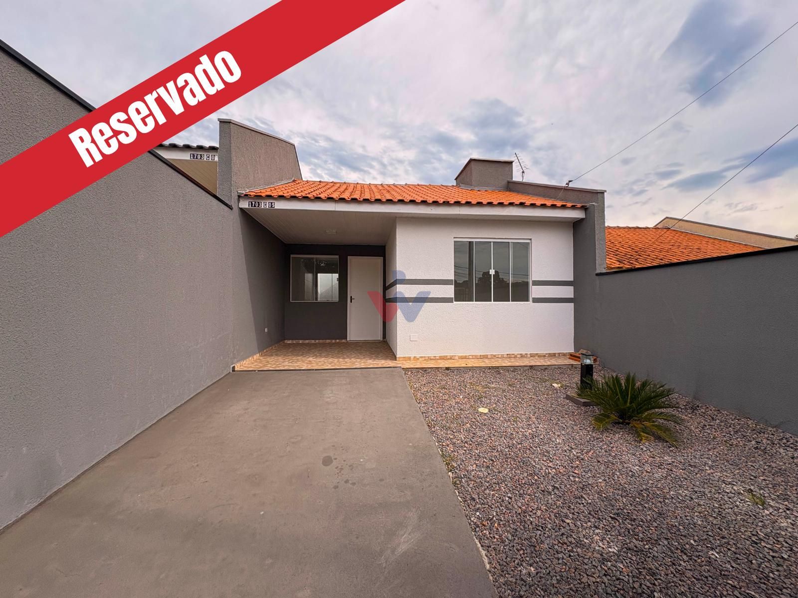 Casa 2 Quartos com Área de Serviço Coberta - Bairro Estados, FRG