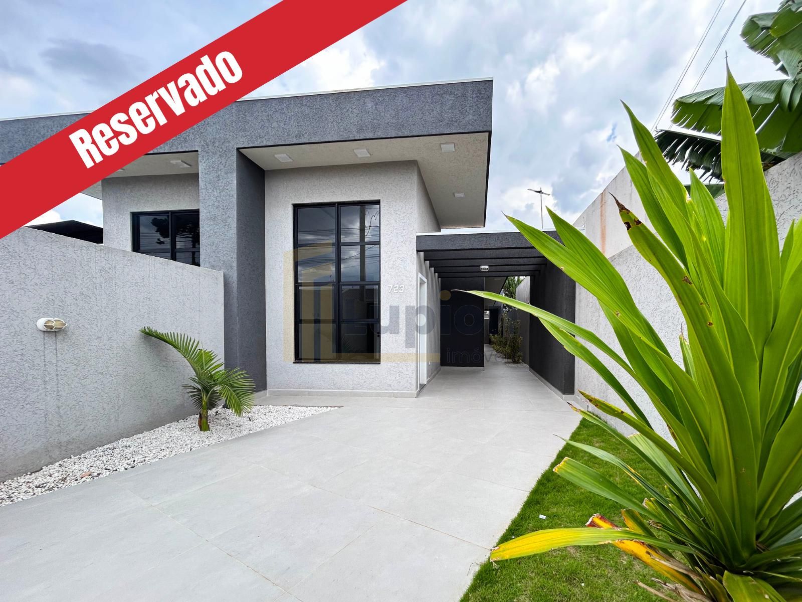 Casa 3 Quartos com Suíte e Área Gourmet no Bairro Iguaçu - Faz...