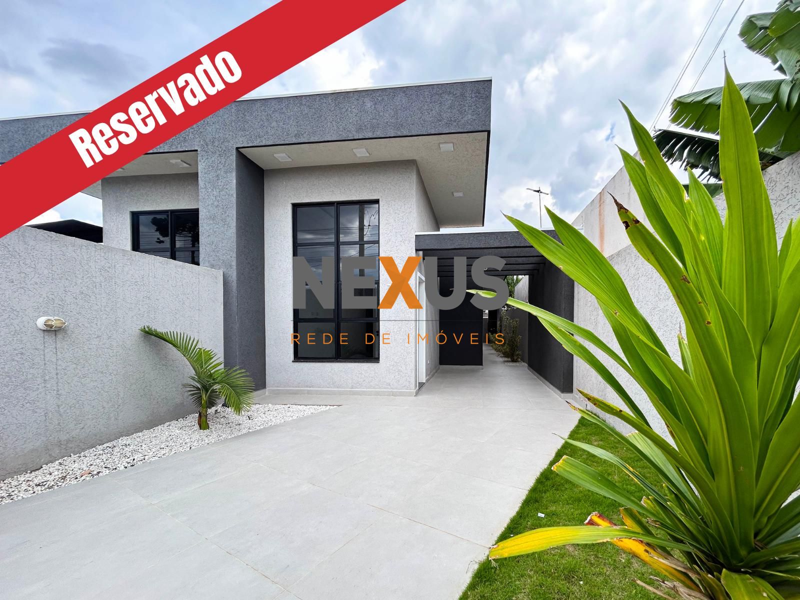 Casa 3 Quartos com Suíte e Área Gourmet no Bairro Iguaçu - Faz...