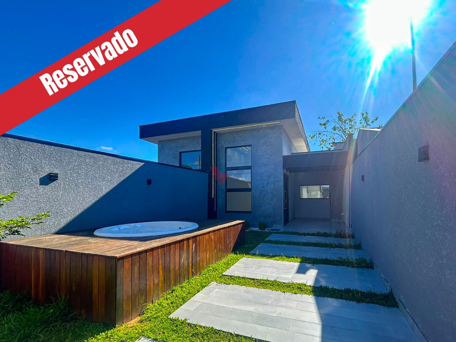 Casa com 3 Quartos, Suíte e Terreno Amplo no Bairro Nações - F...