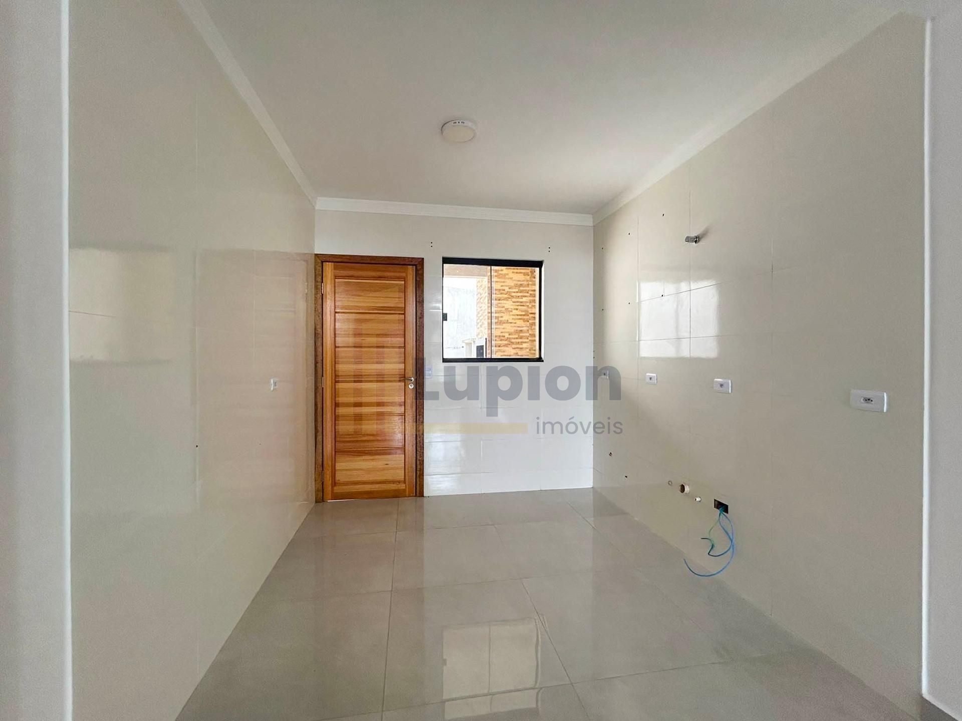 Casa com 3 Quartos, Suíte e Área Gourmet no Santa Terezinha - ...