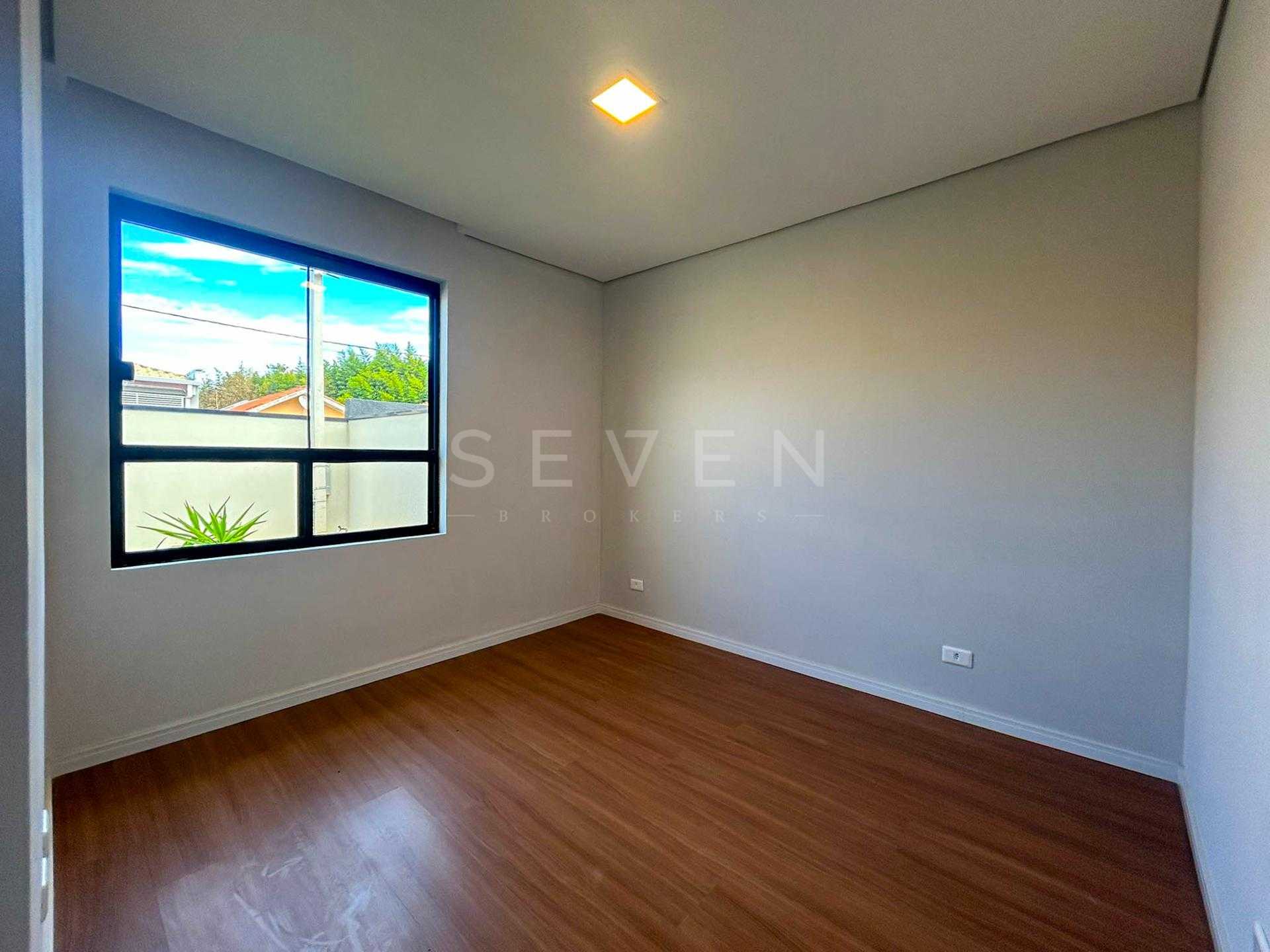 Casa Alto Padrão com 2 Quartos, Suíte no Estados - Fazenda Rio...