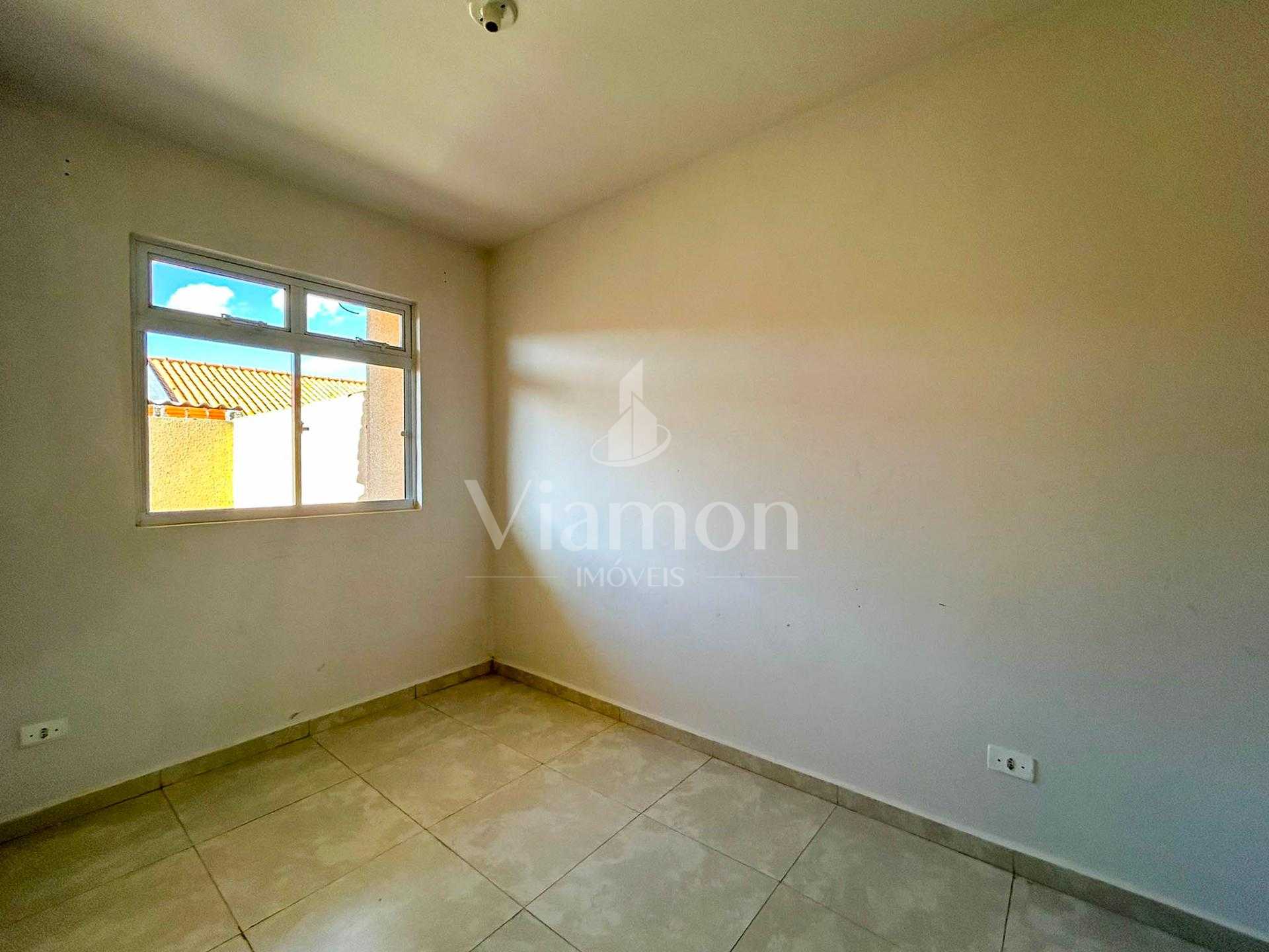 Casa 2 Quartos com Cozinha Planejada no Bairro Veneza - Fazend...