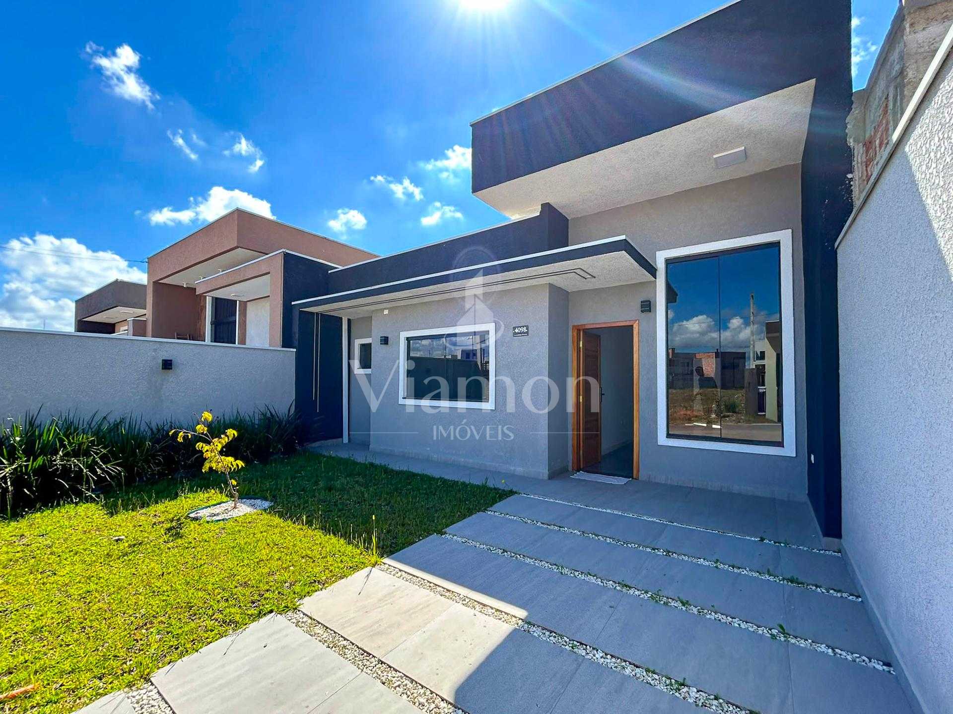 Casa com 3 Quartos e Suíte   Amplo Terreno no Eucaliptos em Fa...