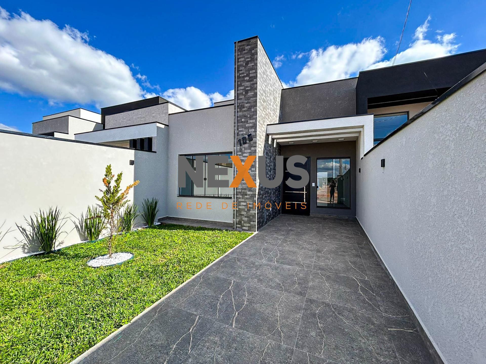Casa Moderna com 3 Quartos e Espaço Gourmet no Eucaliptos - Fa...