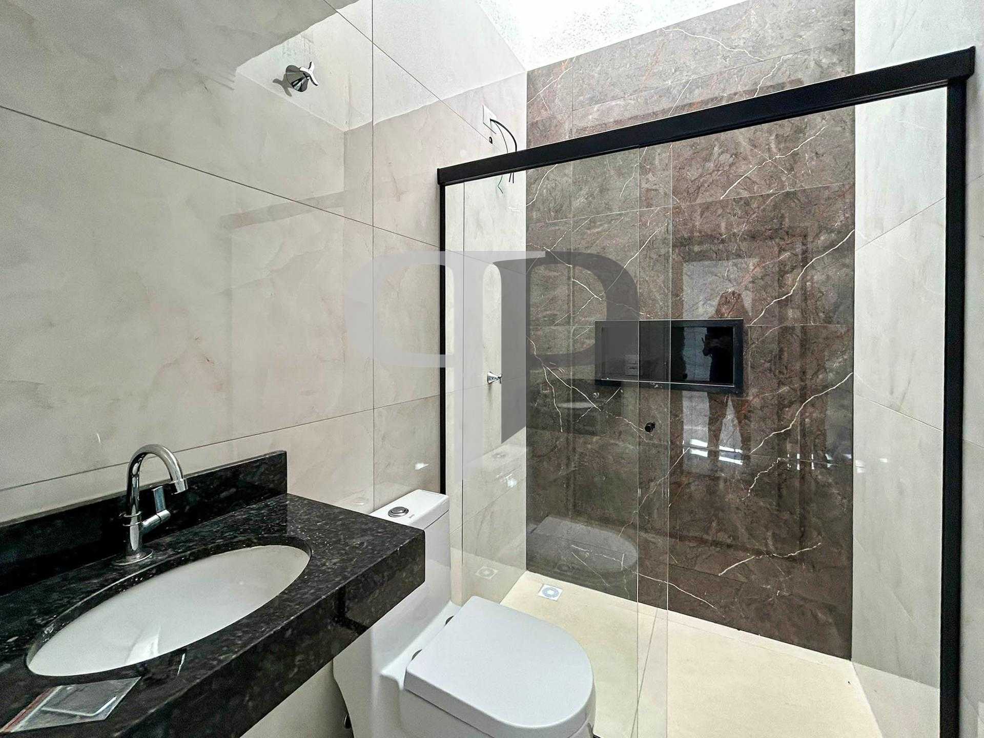 Casa com 3 Quartos e Suíte no Bairro Eucaliptos - Fazenda Rio ...