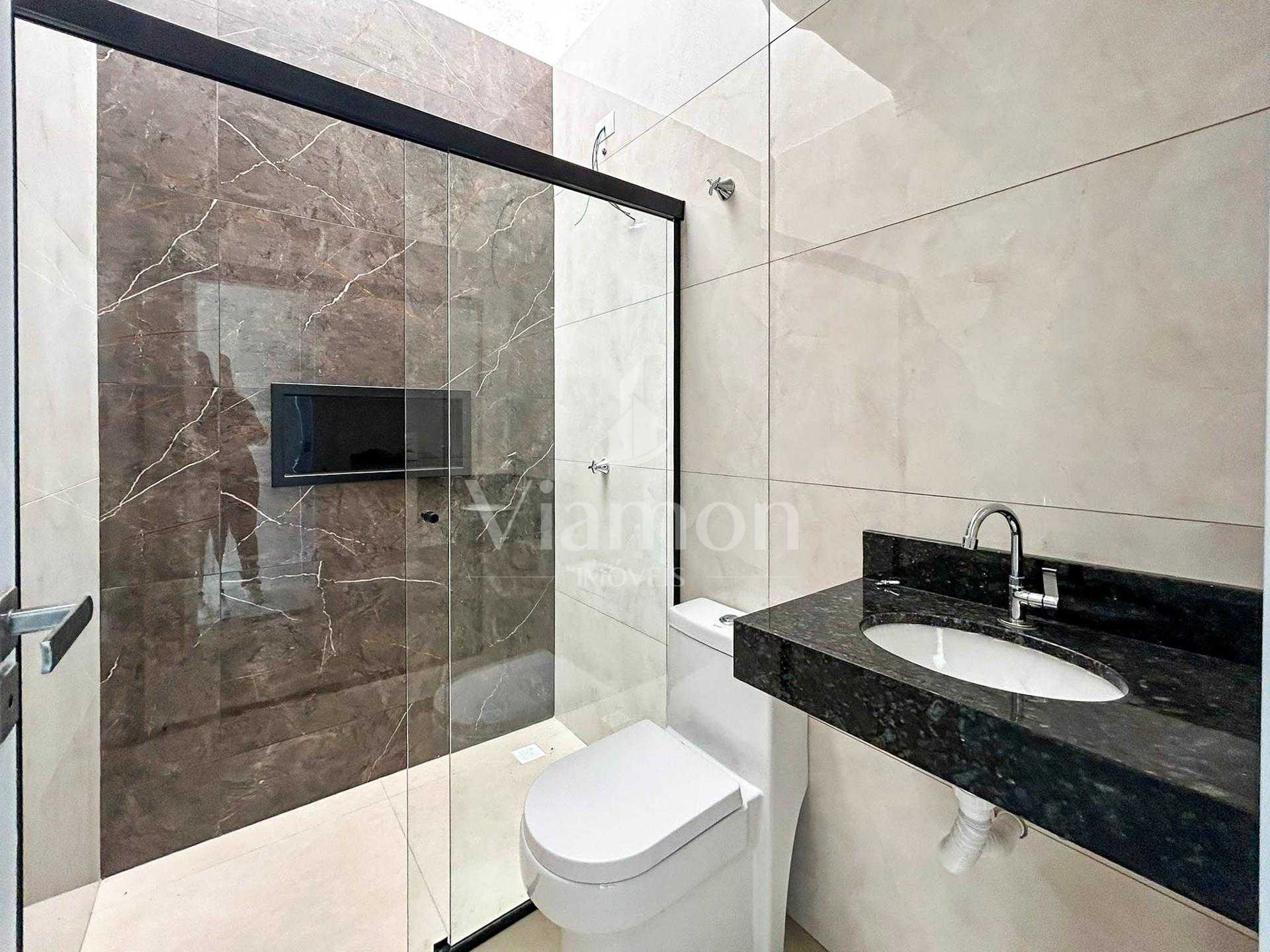 Casa com 2 Quartos e 60m  no Bairro Eucaliptos - Fazenda Rio G...