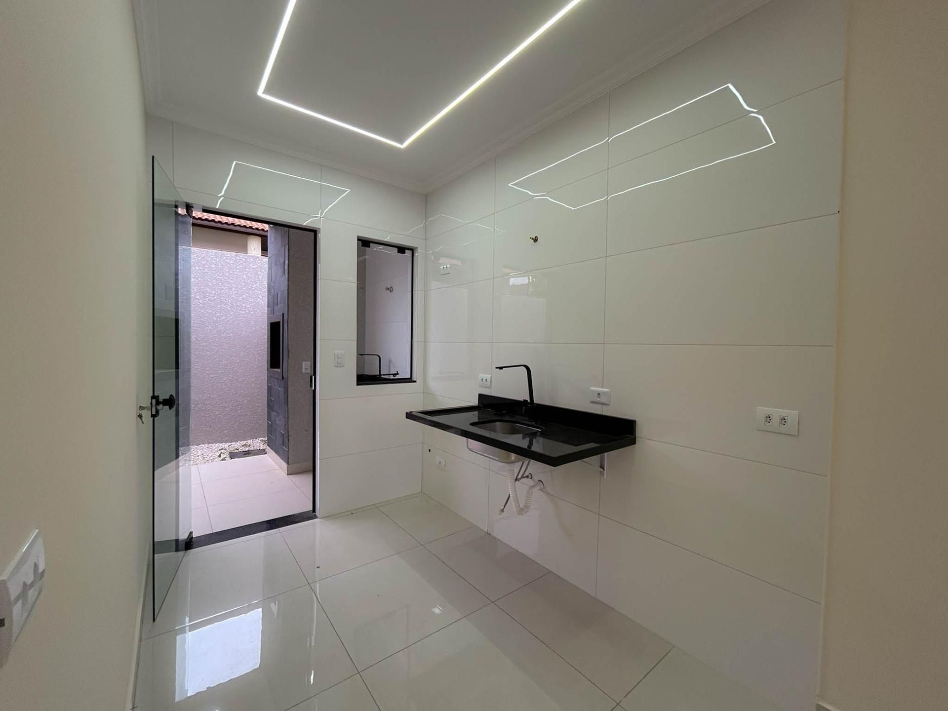 Casa Moderna com 3 Quartos e Suíte no gralha azuel em Fazenda ...