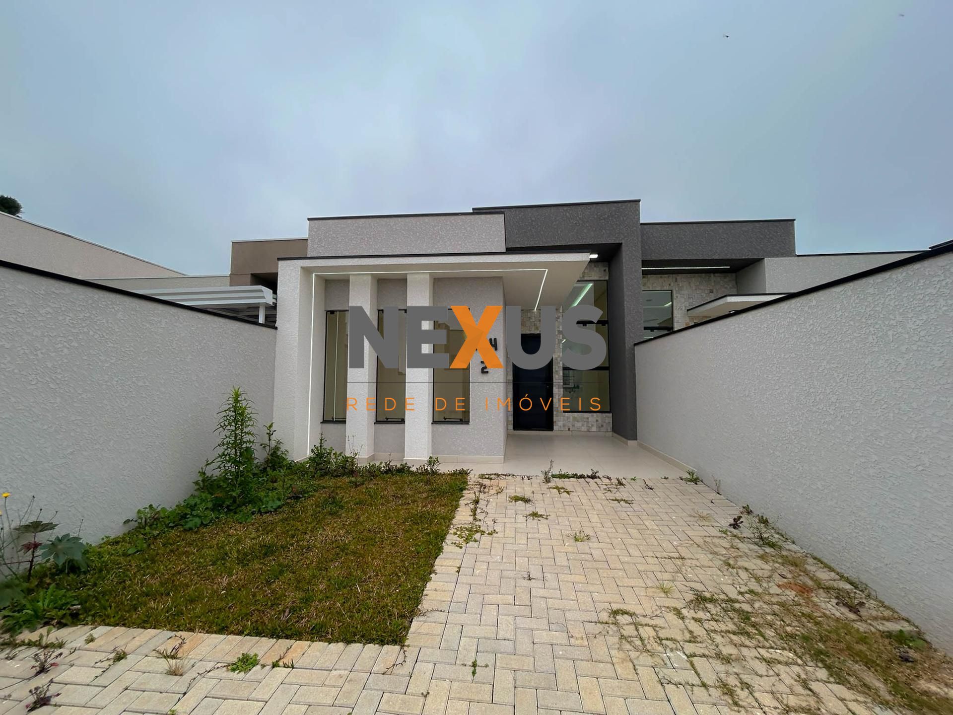 Casa Moderna com 3 Quartos e Suíte no gralha azuel em Fazenda ...