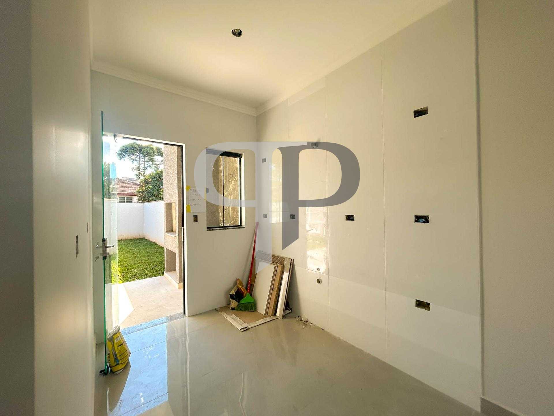 Casa com 3 Quartos e Churrasqueira garagem descoberta no Bairr...