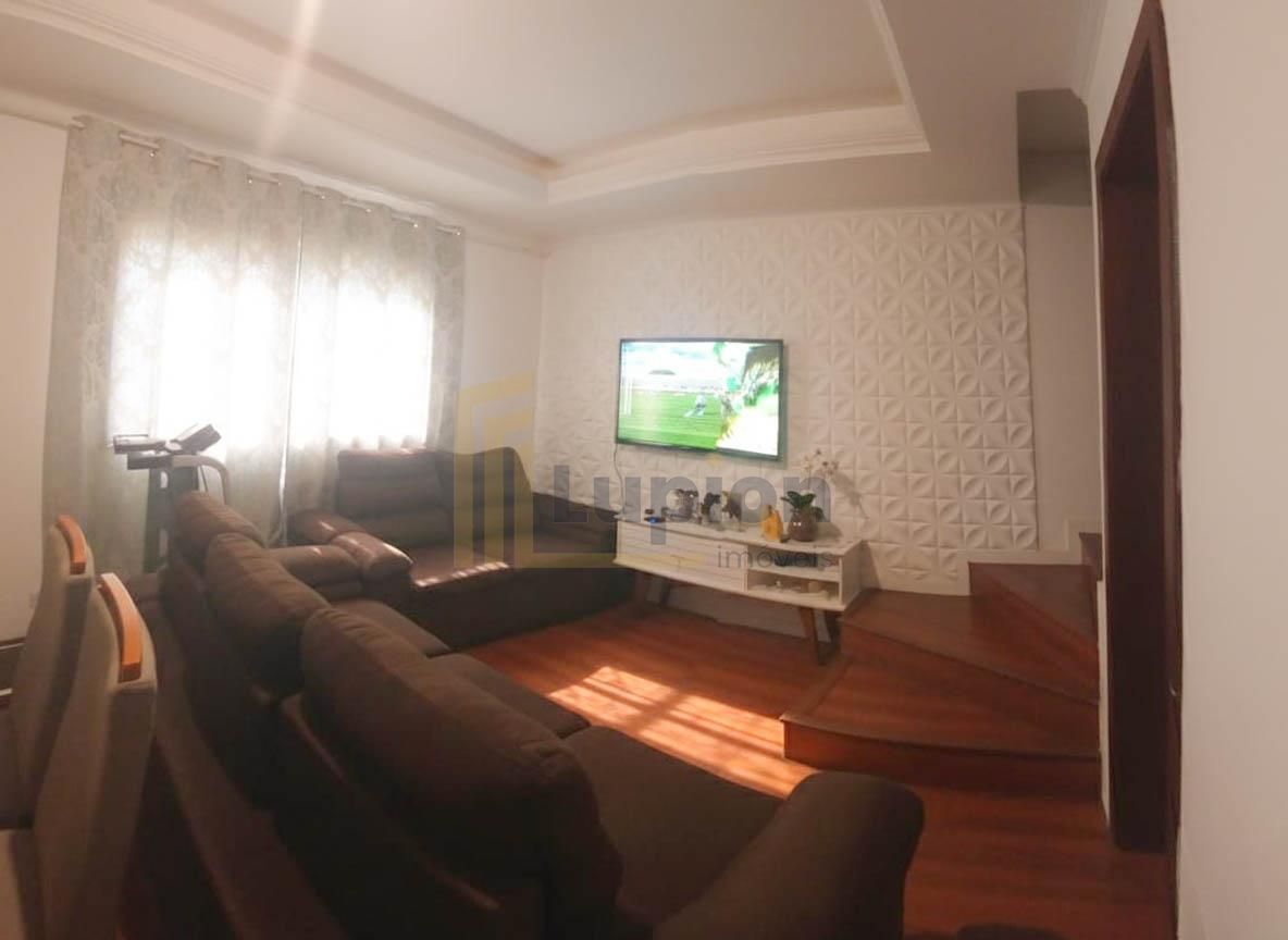 Sobrado com 3 Quartos, Suíte e Área Gourmet em Condomínio em  ...