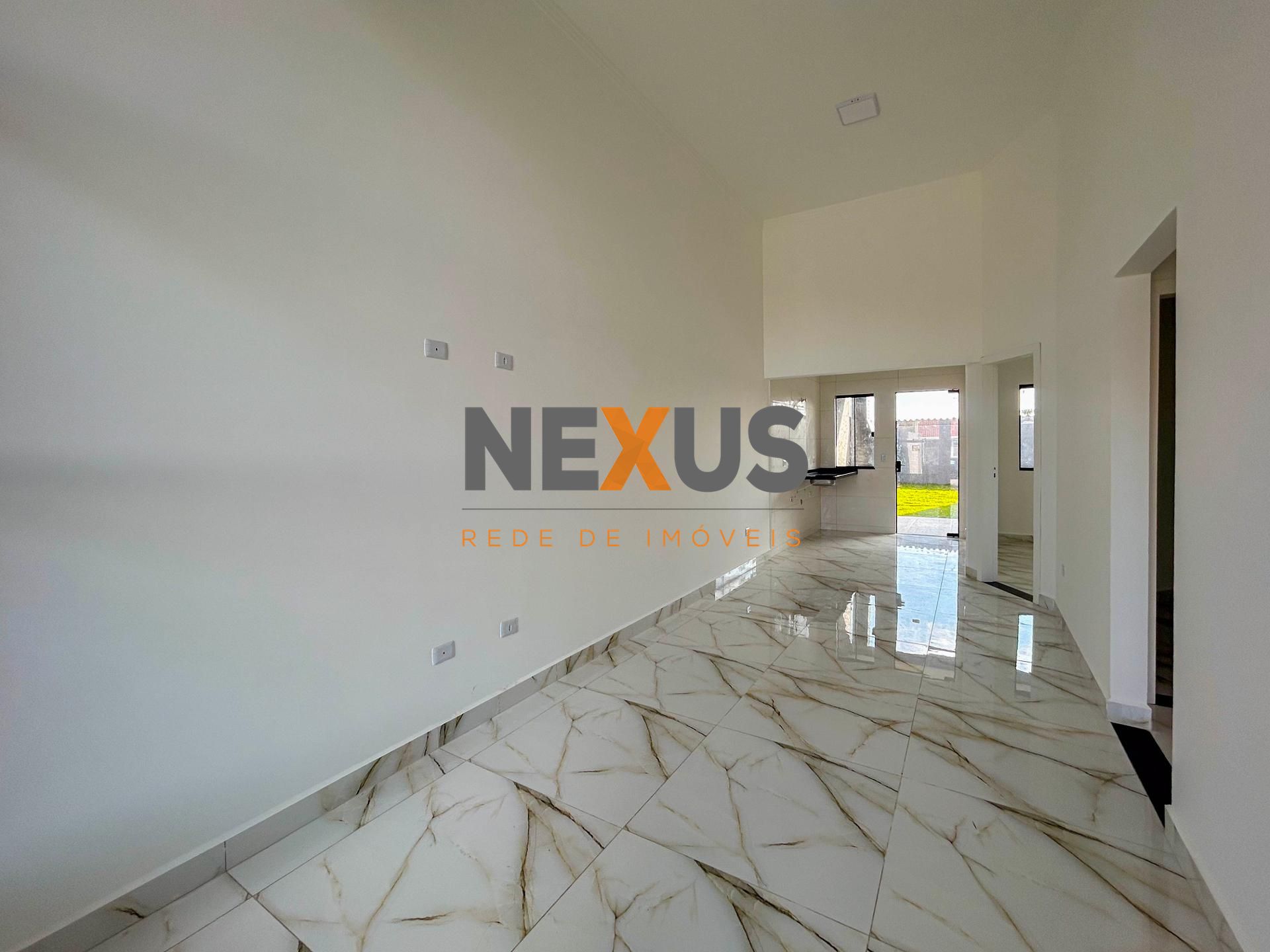 Casa com 82m² e Terreno de 180m² Oportunidade no Iguaçu - Faz...