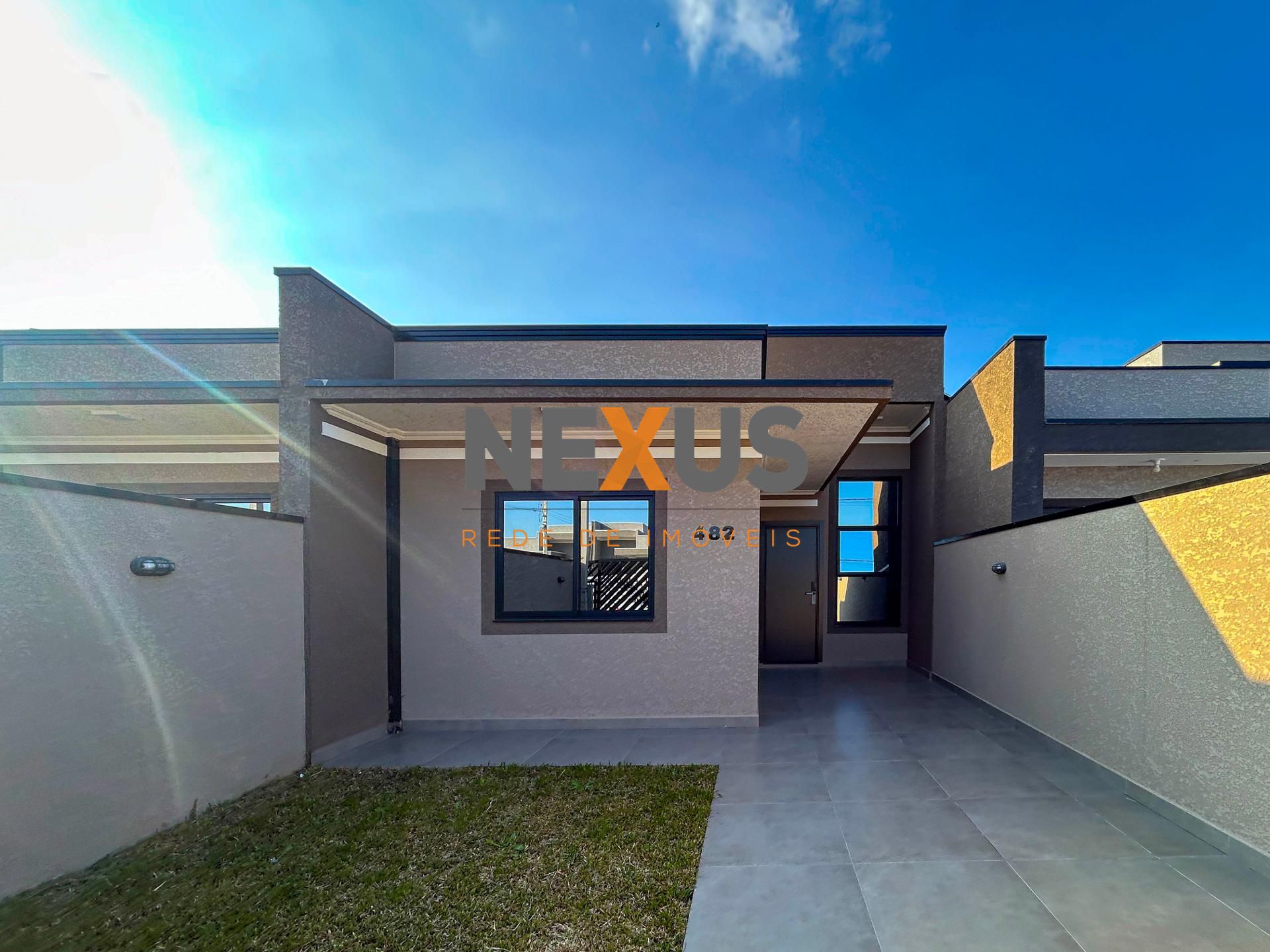 Casa 3 Quartos com Suíte e Fachada Moderna em Fazenda Rio Grande