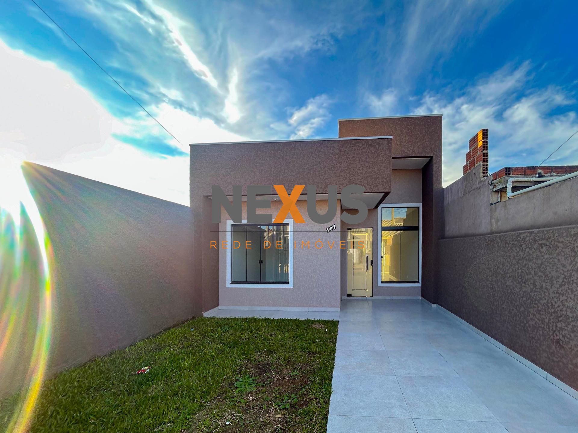 Casa 3 Quartos com Terreno de 120m² no Bairro Nações otima opo...