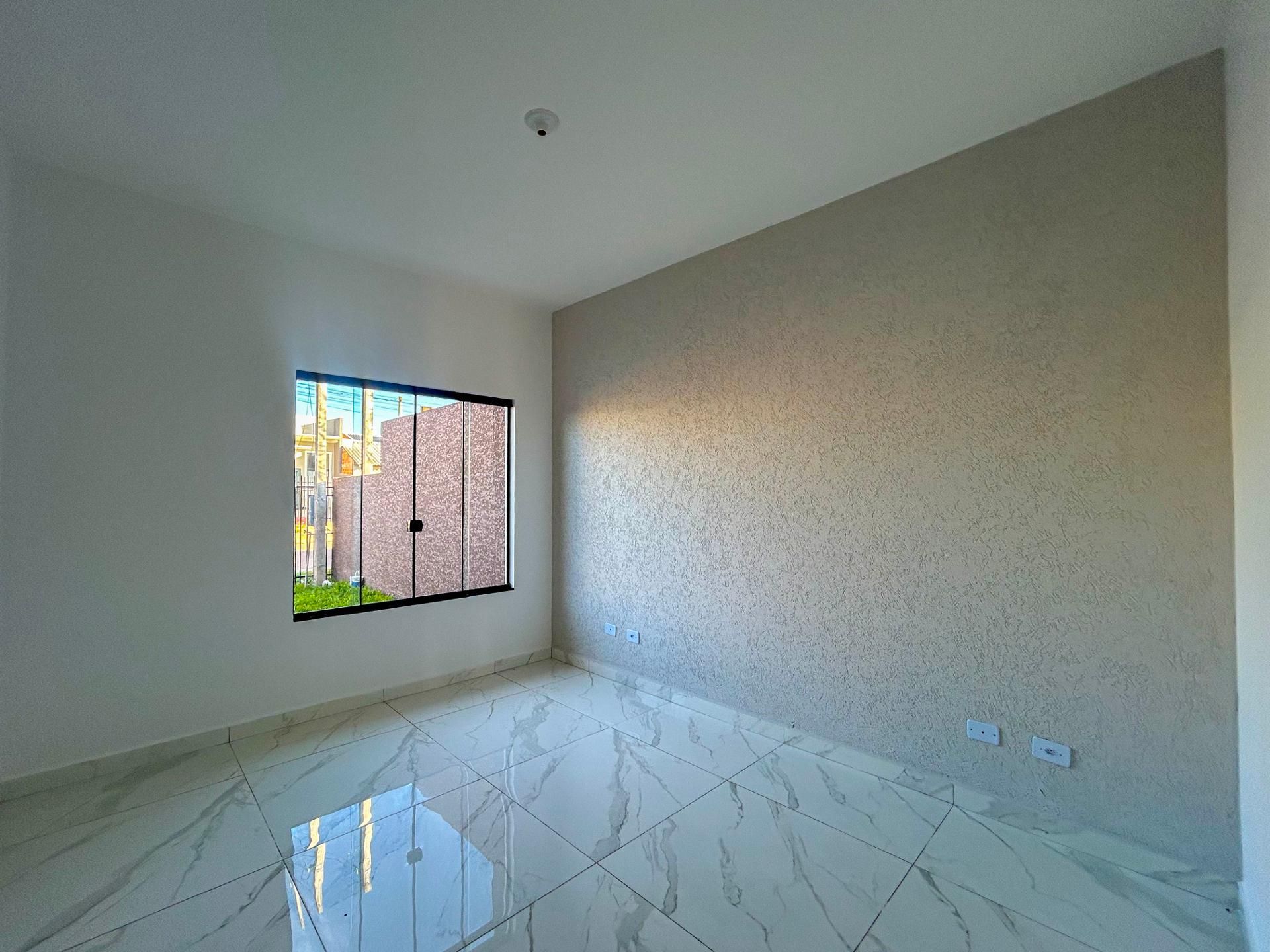 Casa 3 Quartos com Terreno de 120m² no Bairro Nações otima opo...