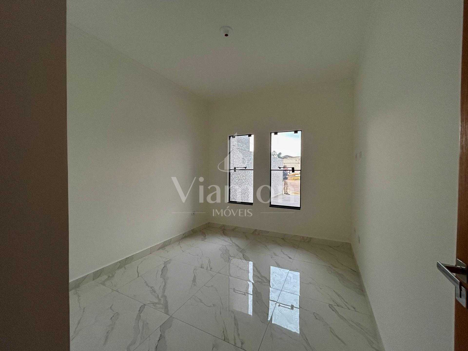 Casa com  3 quartos, garagem para 2 carros e acabamento modern...