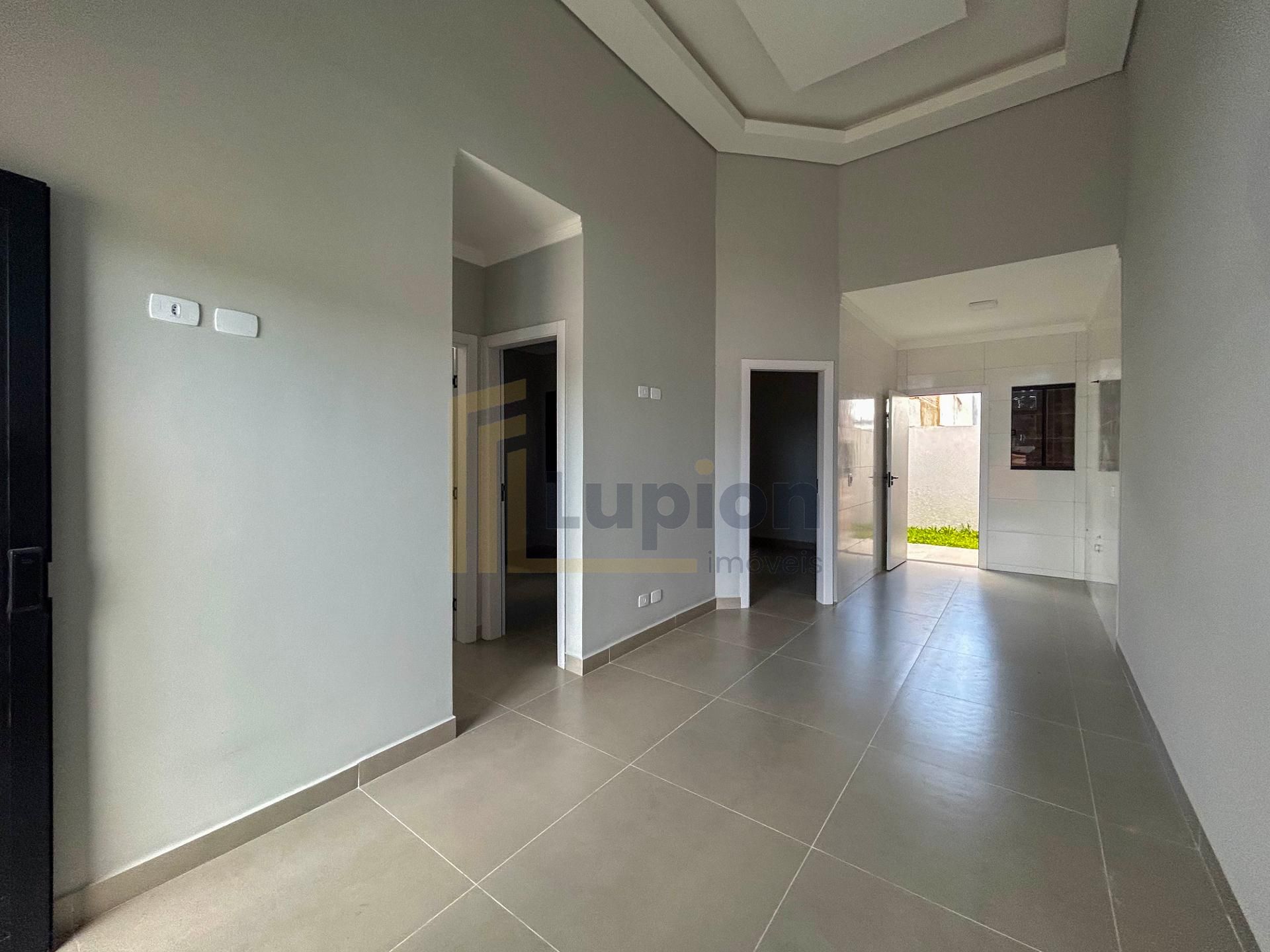 Casa 3 Quartos com Suíte, 60m² de área construída, Terreno de ...