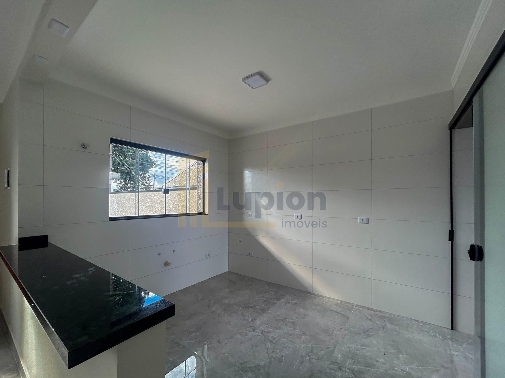 Casa 3 Quartos com Suíte, Churrasqueira e Garagem - Fazenda Ri...