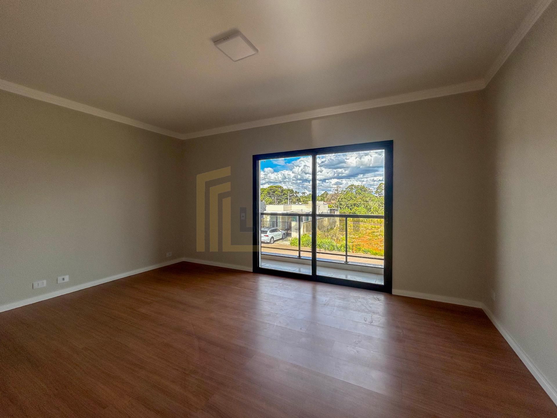 3 Quartos com Suíte, Área Gourmet, Teto Rebaixado e 140m²