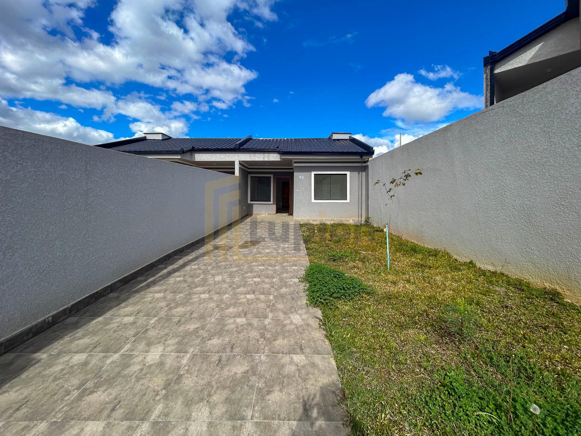 2 Quartos, Garagem para 2 Carros e terreno de 120m² excelente ...