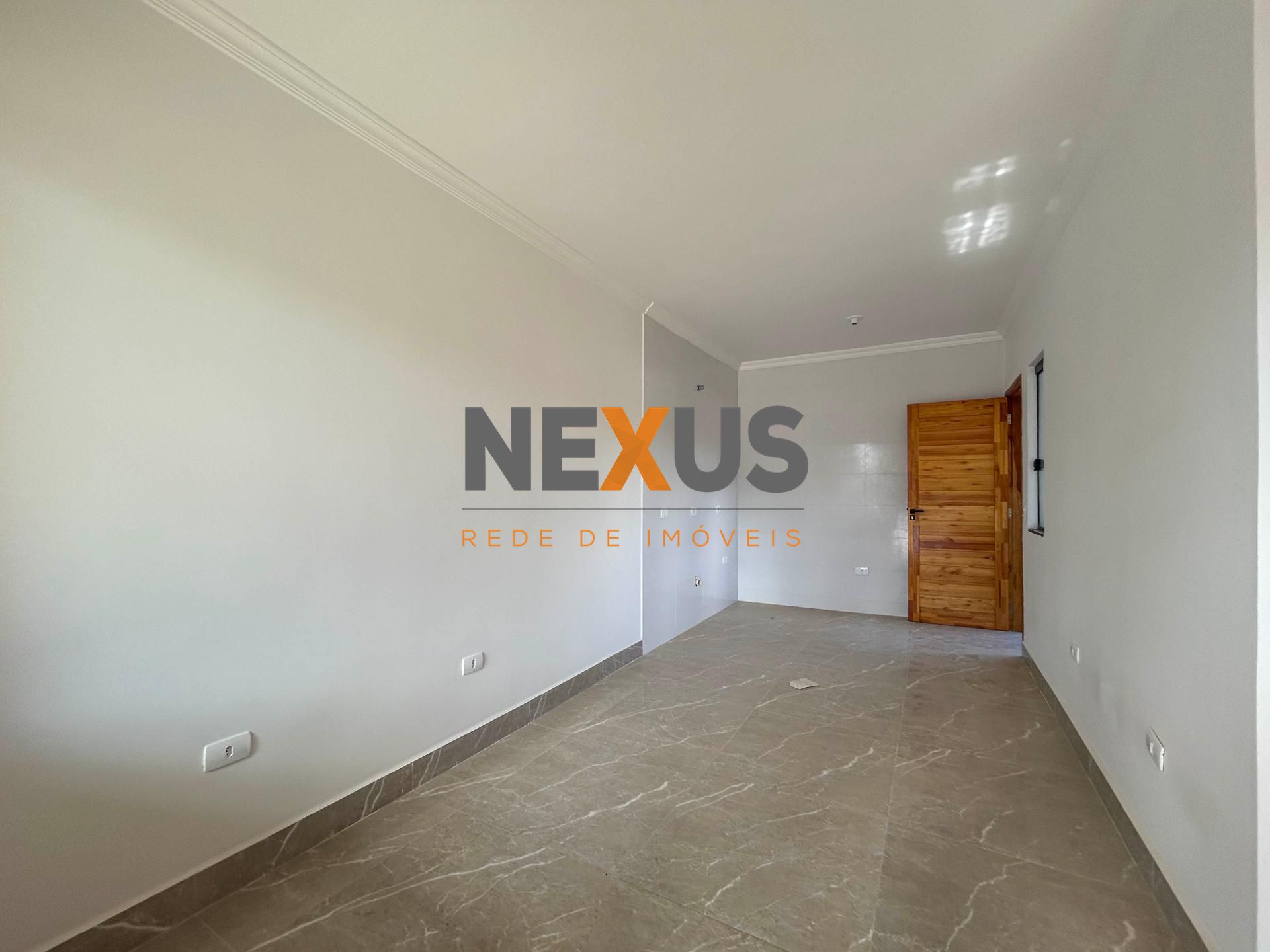 2 Quartos, Garagem para 2 Carros e terreno de 120m² excelente ...