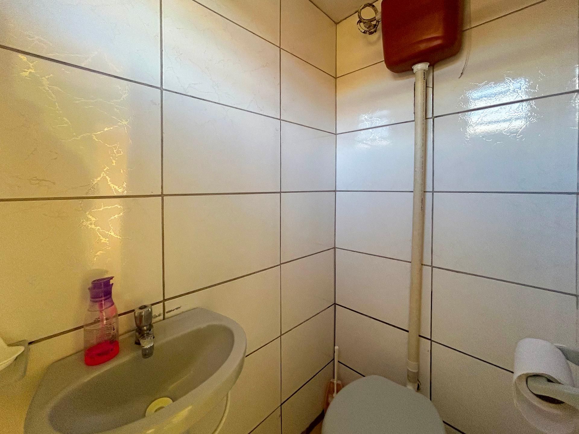 Sobrado 3 Quartos com 160m² e Excelente Localização - Fazenda ...