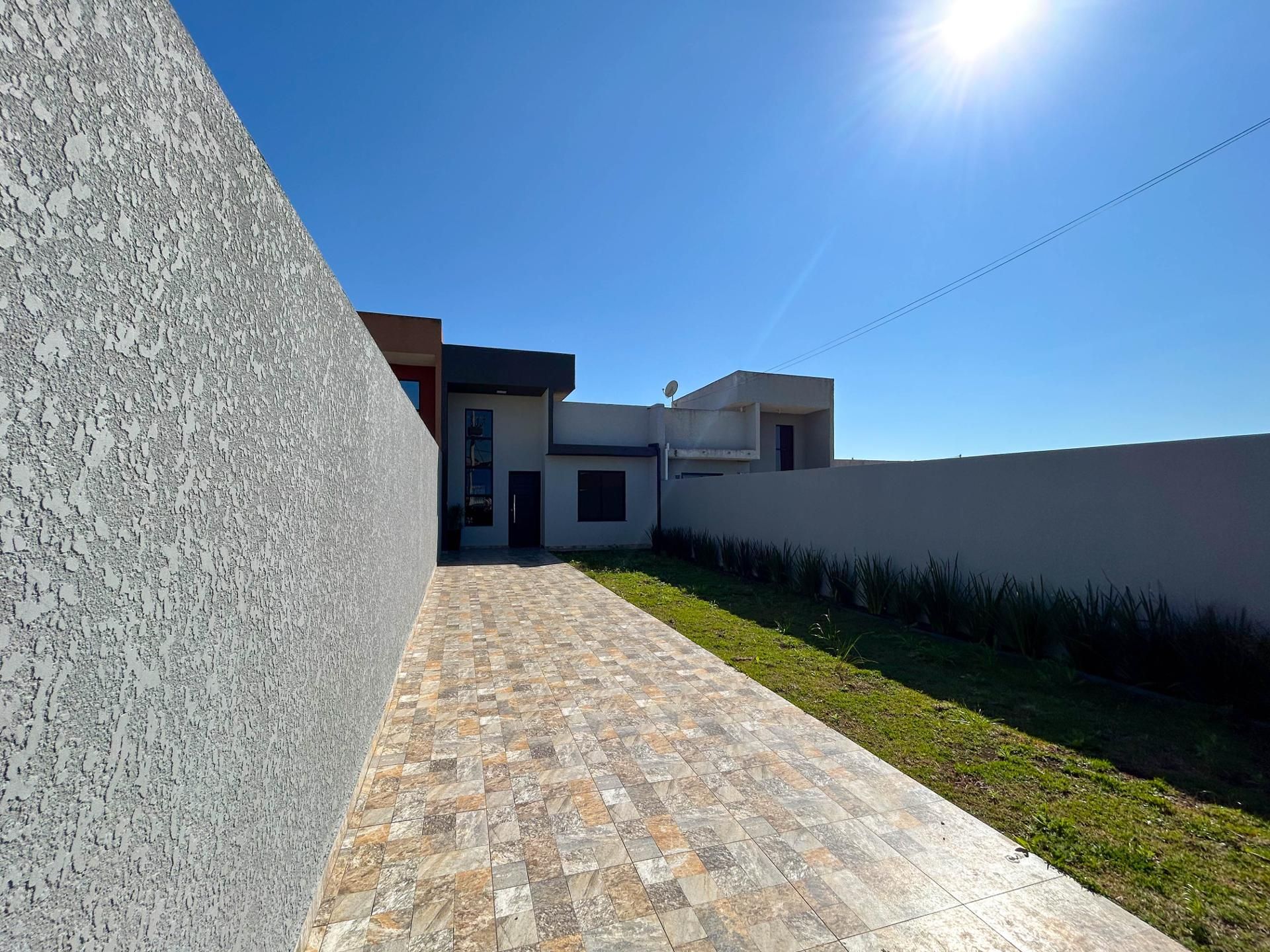 3 Quartos com Amplo, Excelente Acabamento -  Fazenda Rio Grande